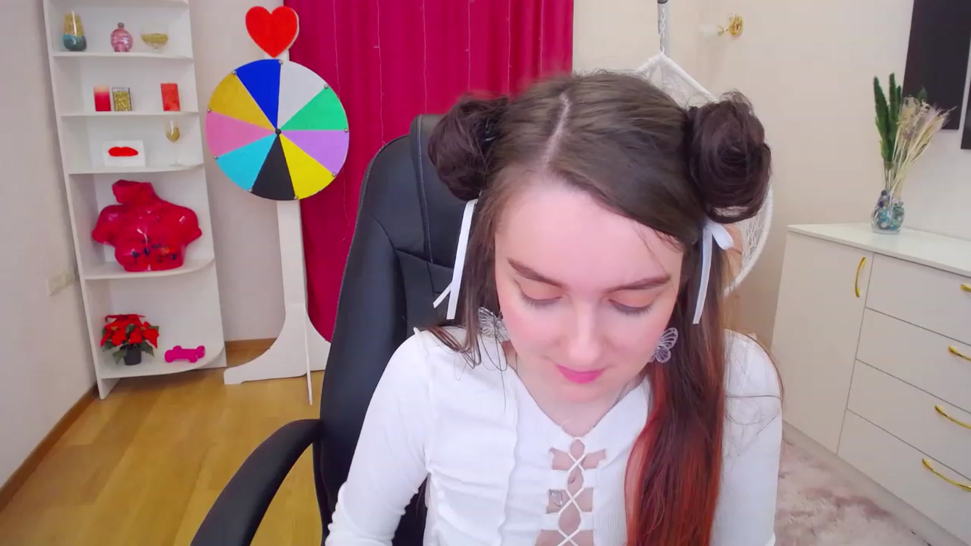 Gallery image thumbnail from Milim_Nava's myfreecams stream on, 05/07/2023, 09:45 image 17 of 20