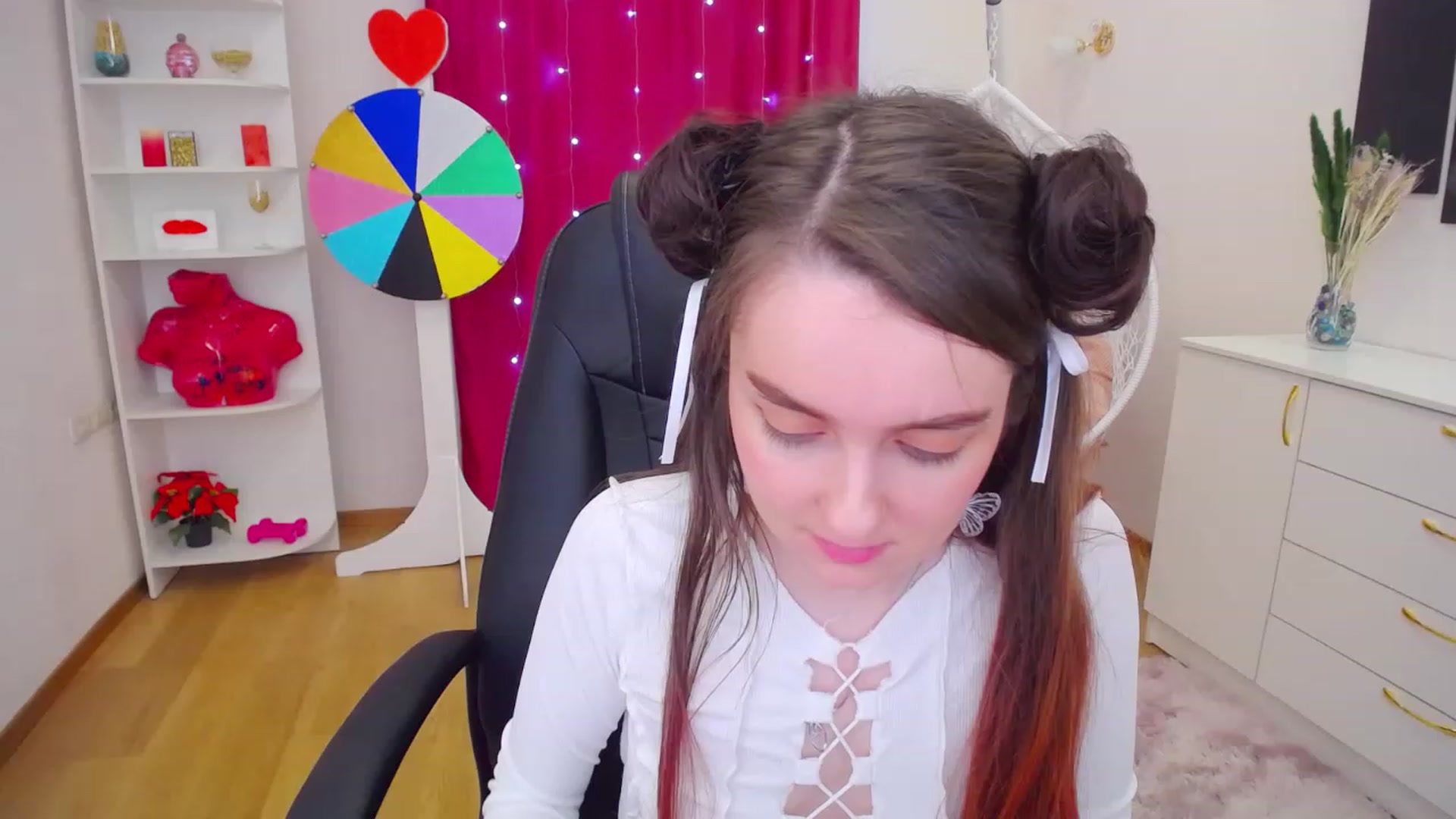 Gallery image thumbnail from Milim_Nava's myfreecams stream on, 05/07/2023, 09:45 image 8 of 20