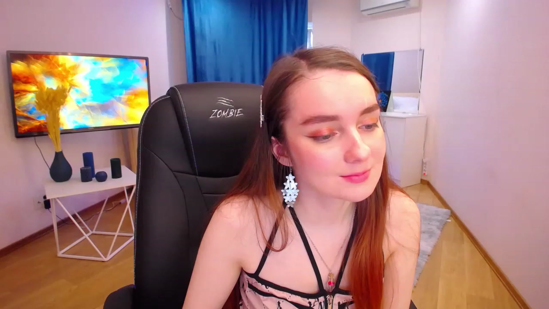 Gallery image thumbnail from Milim_Nava's myfreecams stream on, 05/08/2023, 04:05 image 6 of 20