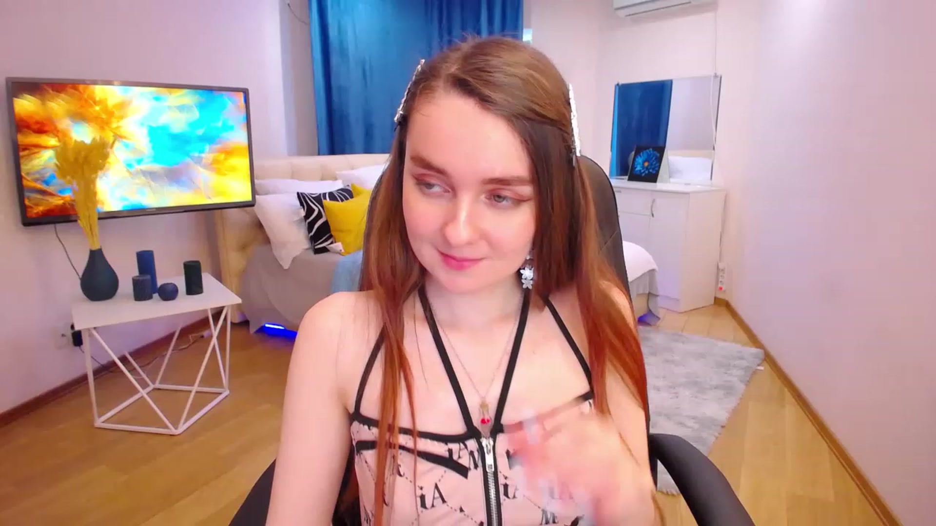 Gallery image thumbnail from Milim_Nava's myfreecams stream on, 05/08/2023, 07:46 image 8 of 20
