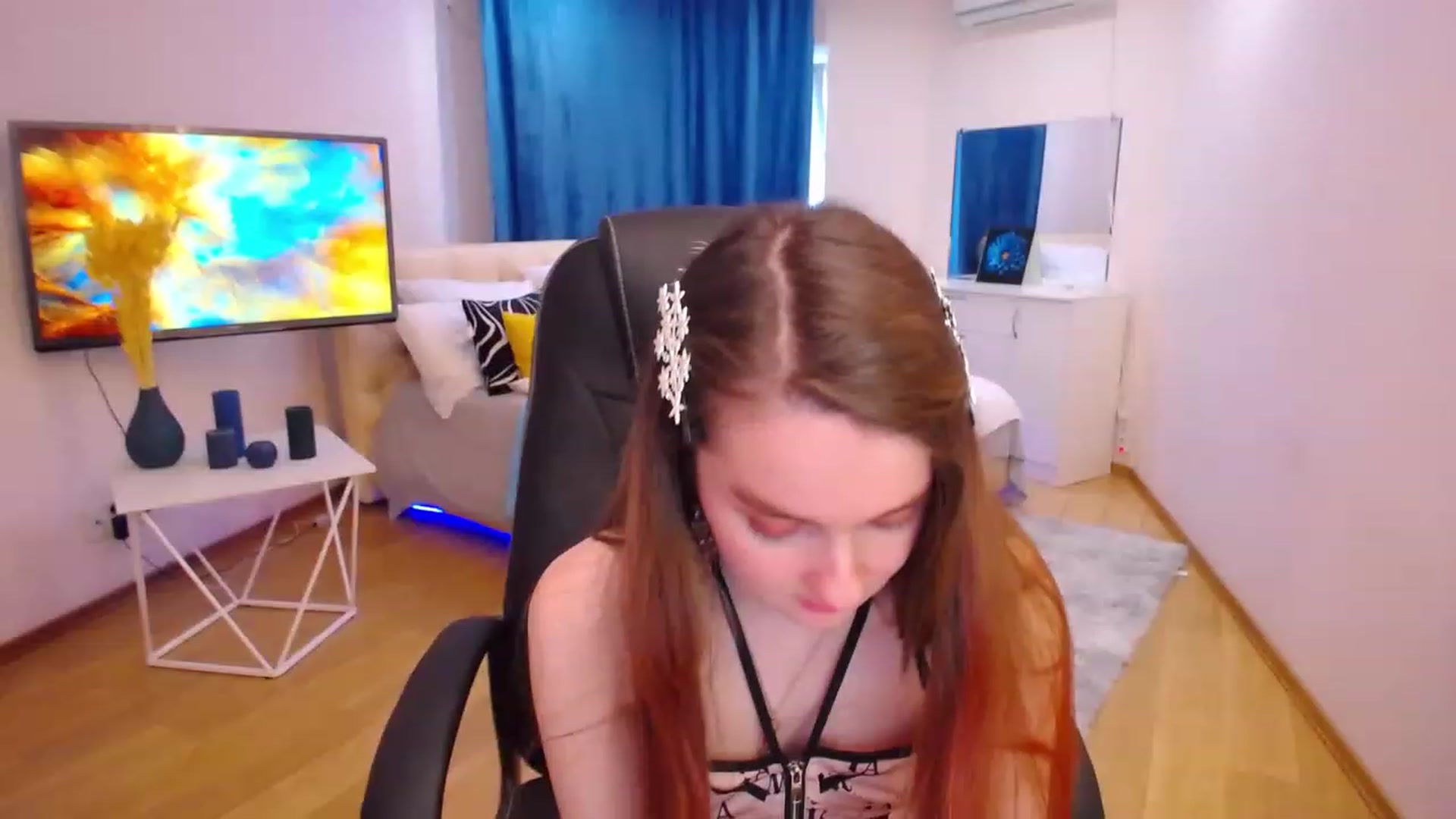 Gallery image thumbnail from Milim_Nava's myfreecams stream on, 05/08/2023, 07:46 image 9 of 20