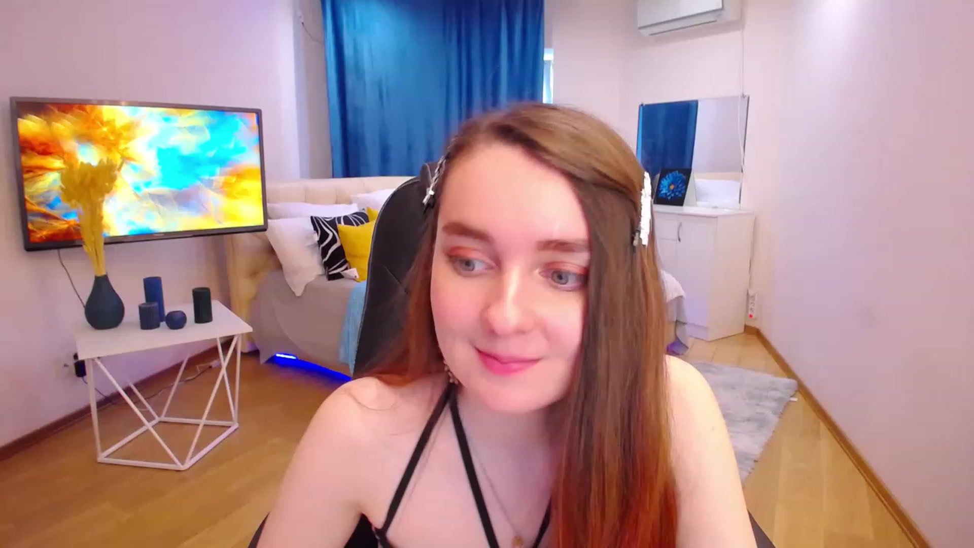Gallery image thumbnail from Milim_Nava's myfreecams stream on, 05/08/2023, 09:50 image 10 of 20