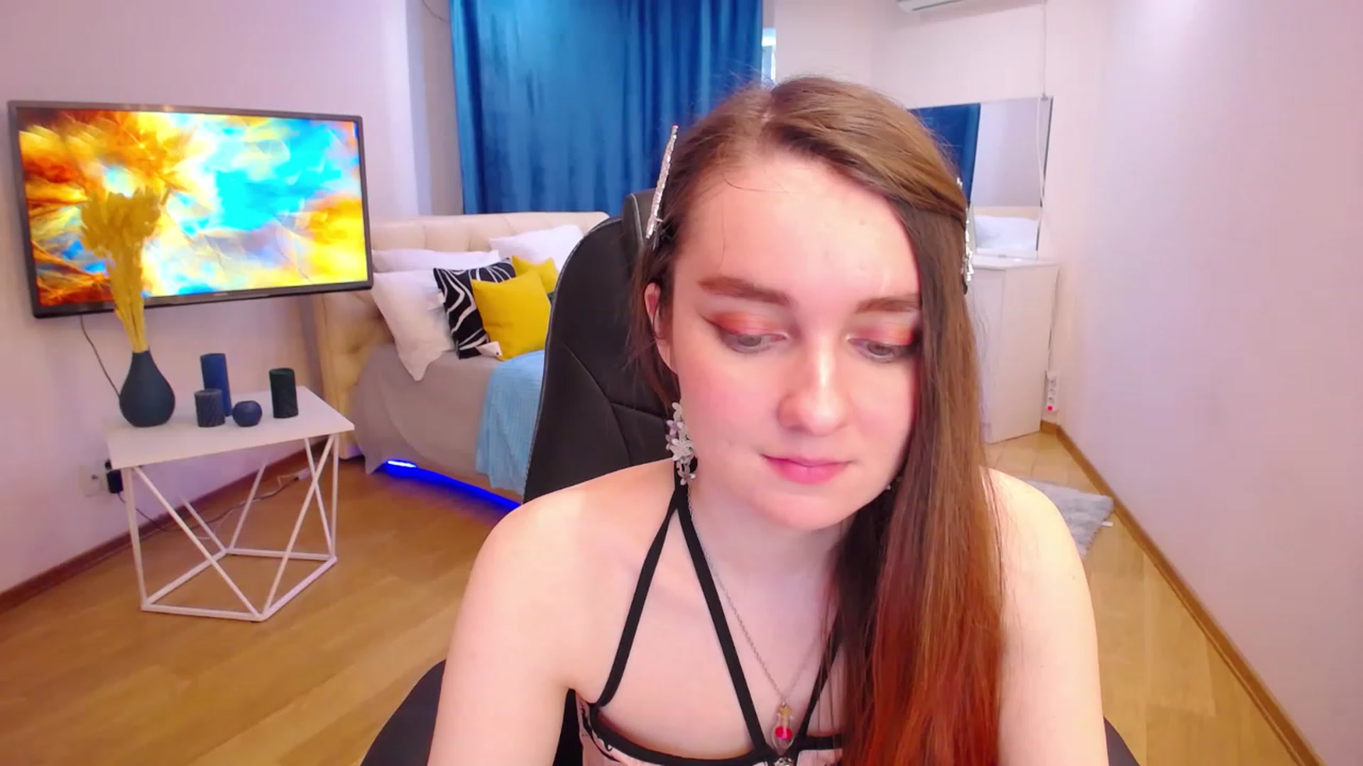 Gallery image thumbnail from Milim_Nava's myfreecams stream on, 05/08/2023, 09:50 image 16 of 20