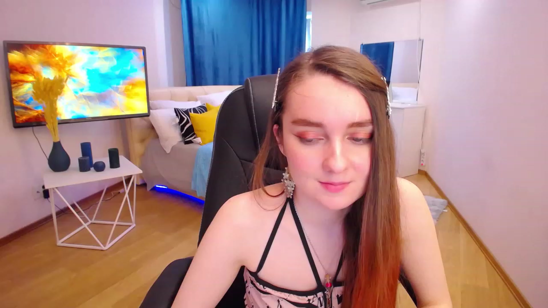Gallery image thumbnail from Milim_Nava's myfreecams stream on, 05/08/2023, 09:50 image 20 of 20