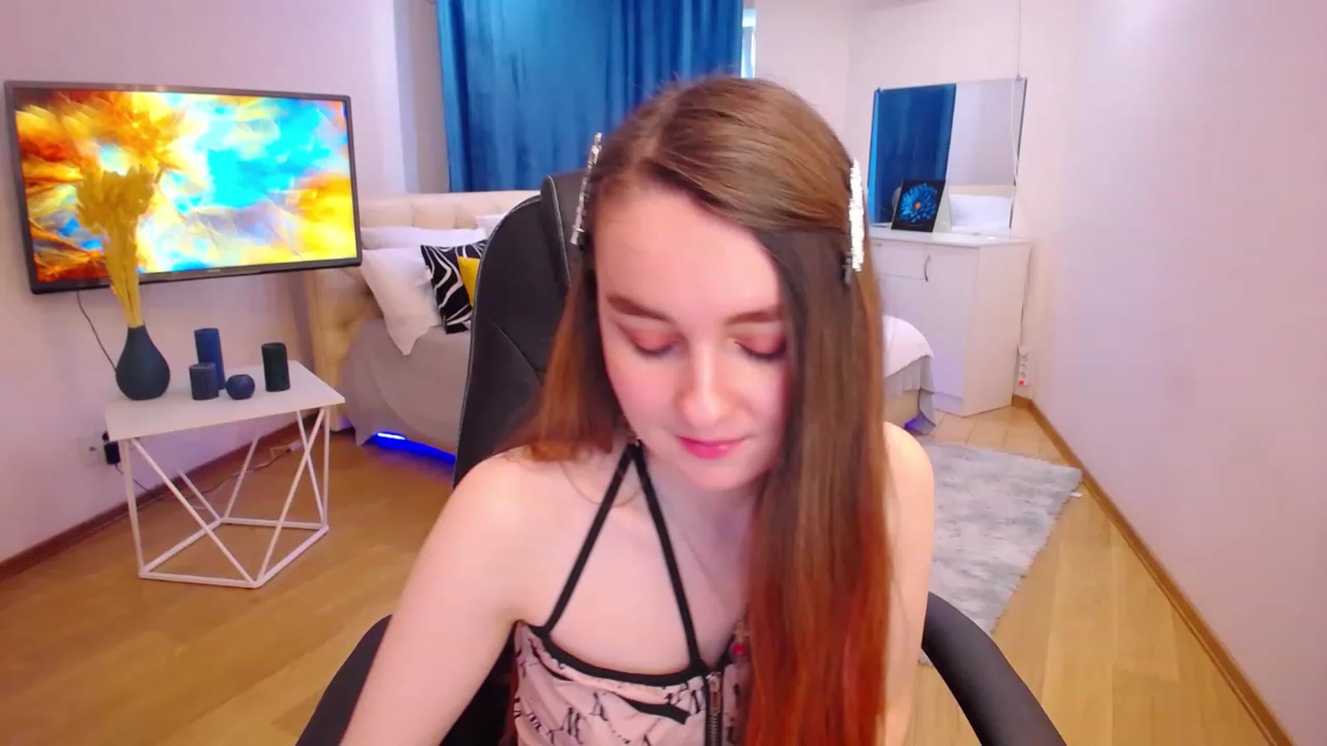 Gallery image thumbnail from Milim_Nava's myfreecams stream on, 05/08/2023, 09:50 image 6 of 20