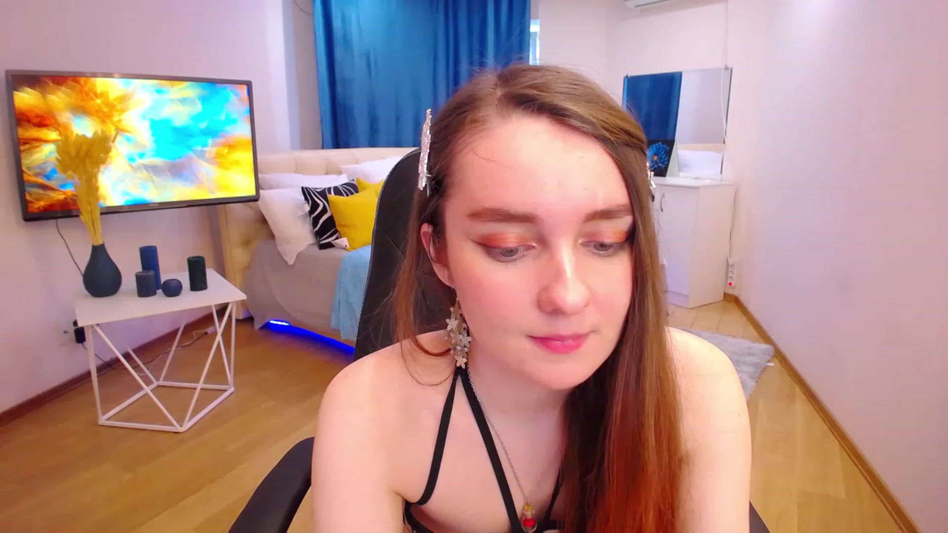 Gallery image thumbnail from Milim_Nava's myfreecams stream on, 05/08/2023, 09:50 image 19 of 20