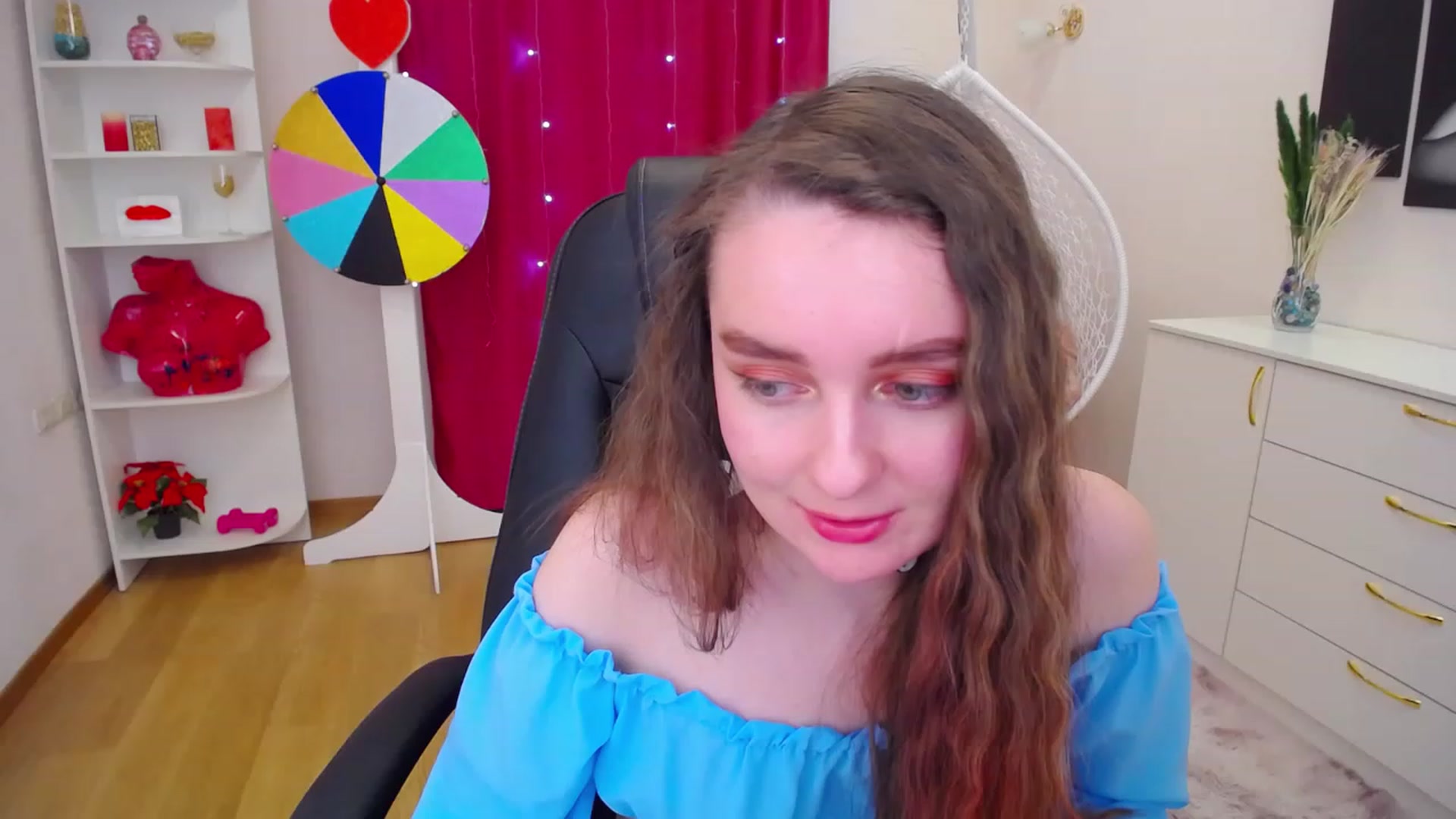 Gallery image thumbnail from Milim_Nava's myfreecams stream on, 05/10/2023, 09:43 image 10 of 20