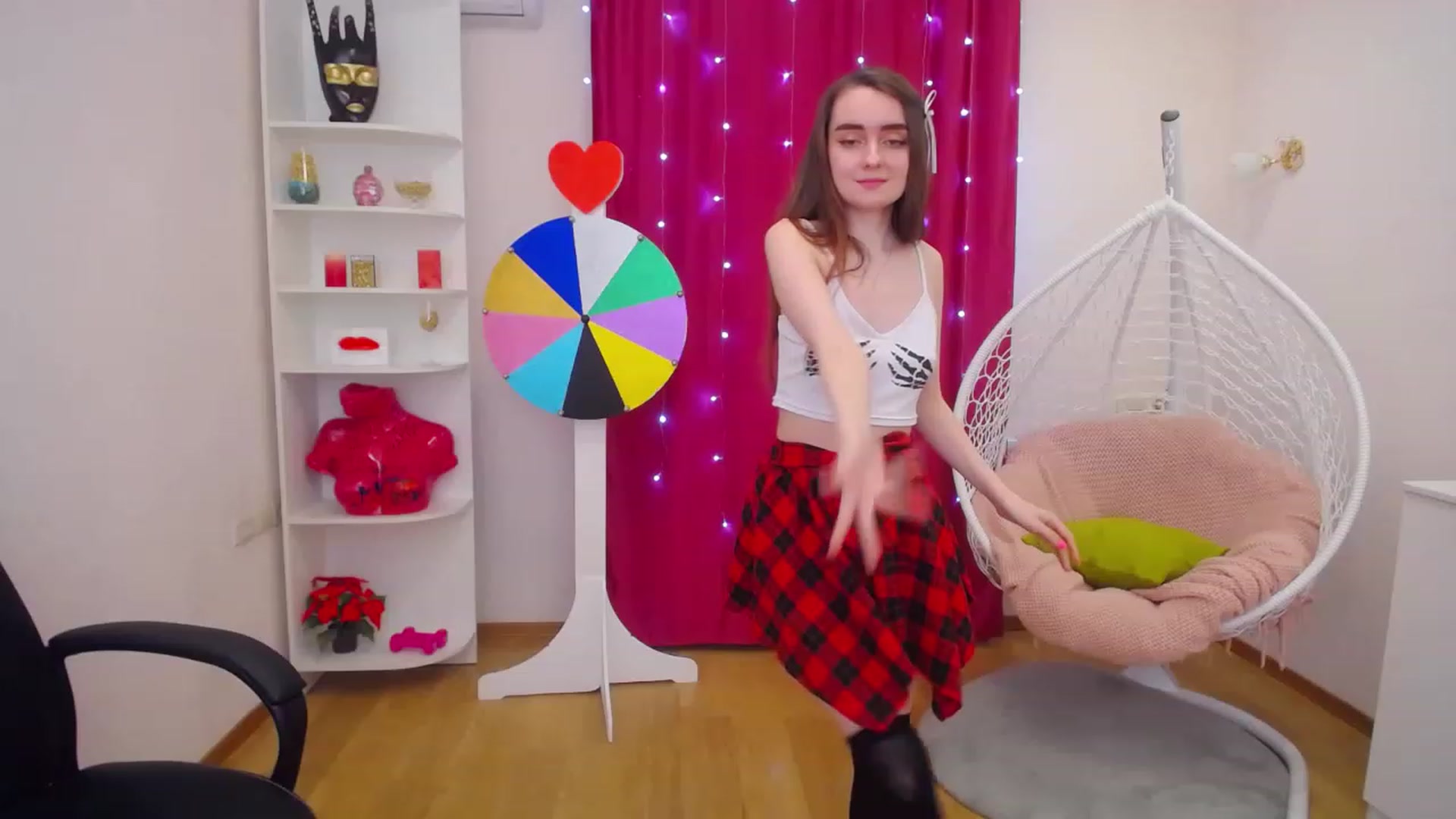 Gallery image thumbnail from Milim_Nava's myfreecams stream on, 05/11/2023, 12:50 image 8 of 20