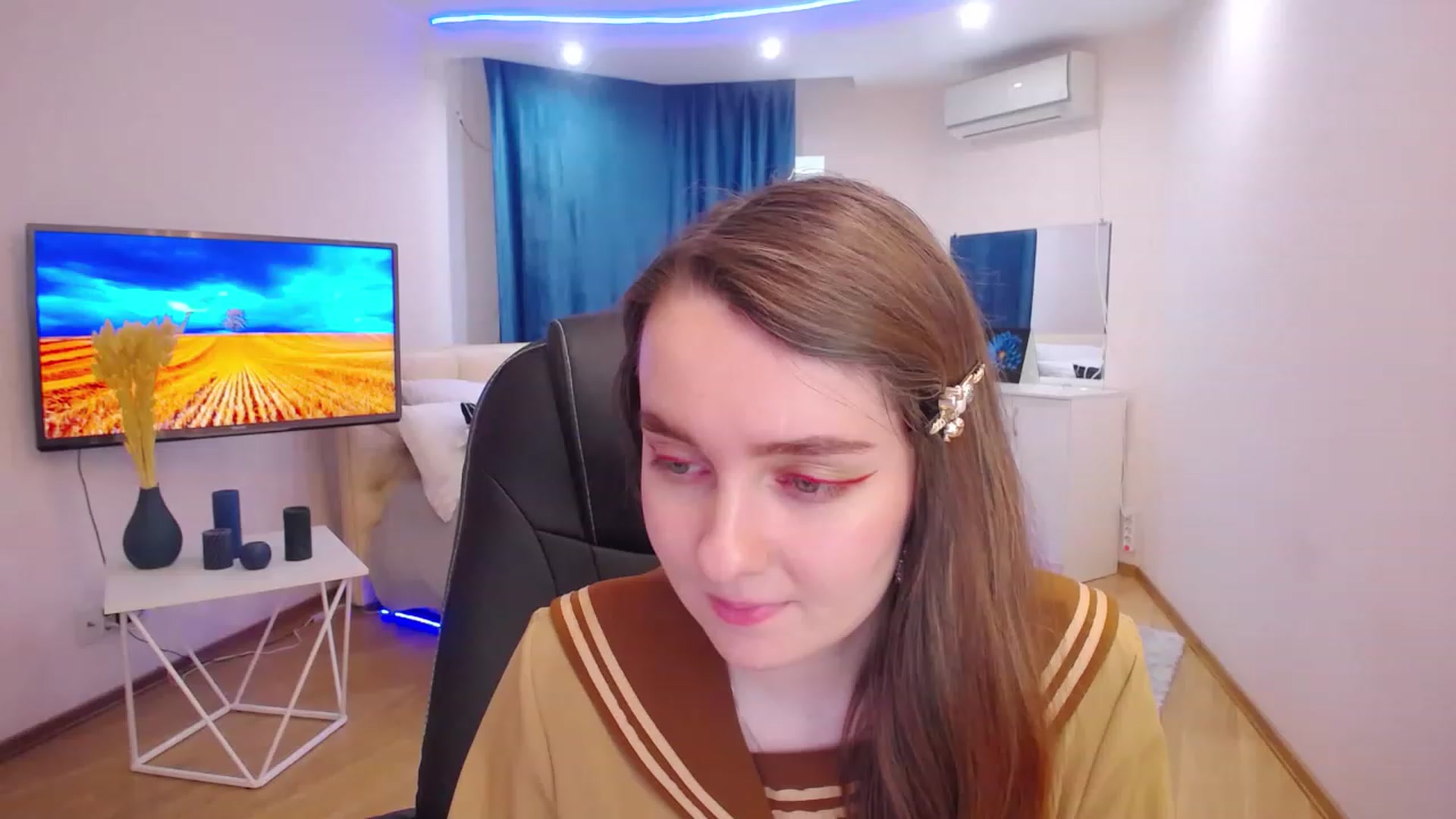 Gallery image thumbnail from Milim_Nava's myfreecams stream on, 05/12/2023, 09:16 image 16 of 20