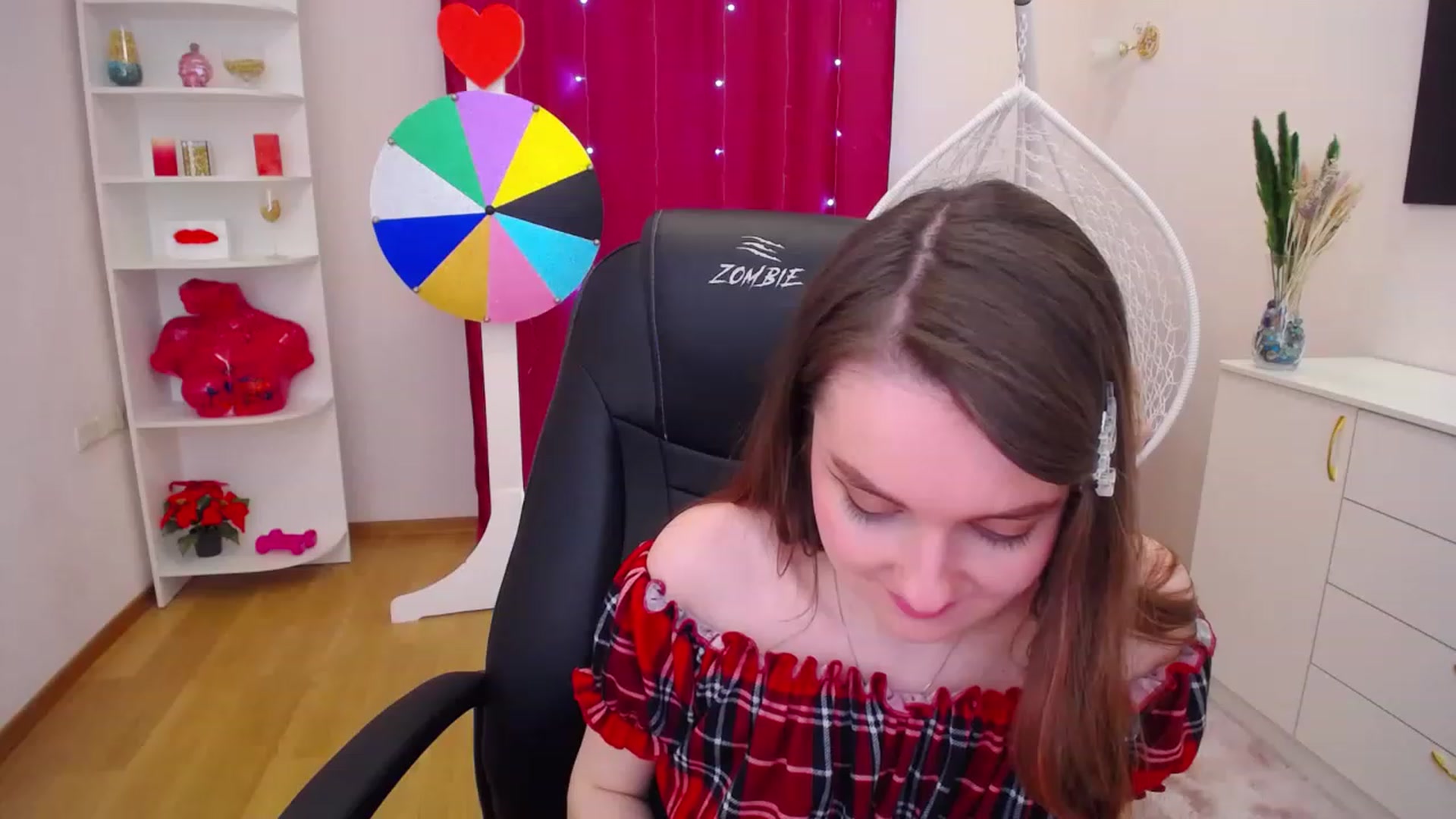 Gallery image thumbnail from Milim_Nava's myfreecams stream on, 05/14/2023, 09:06 image 4 of 20