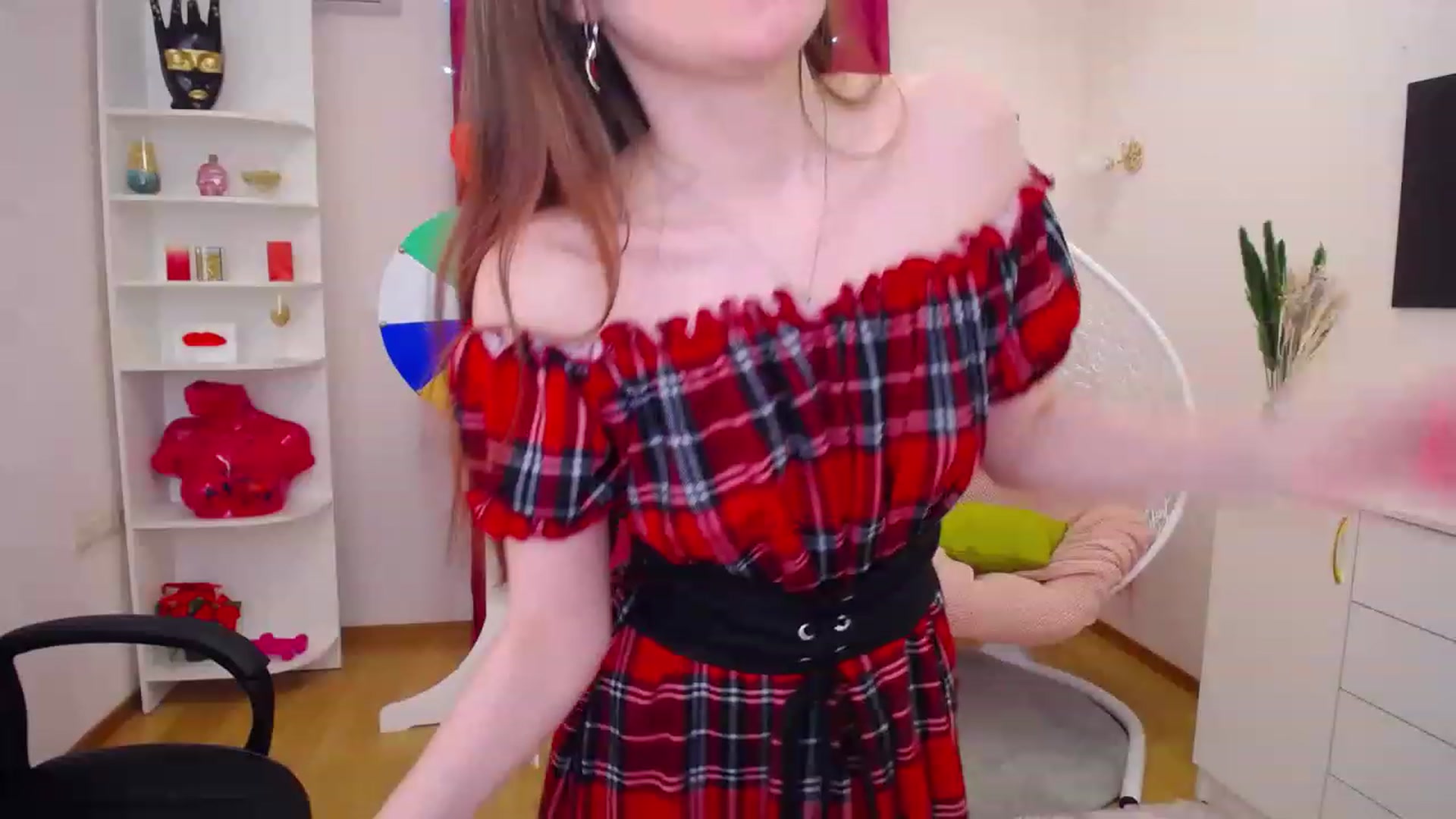 Gallery image thumbnail from Milim_Nava's myfreecams stream on, 05/14/2023, 09:06 image 7 of 20