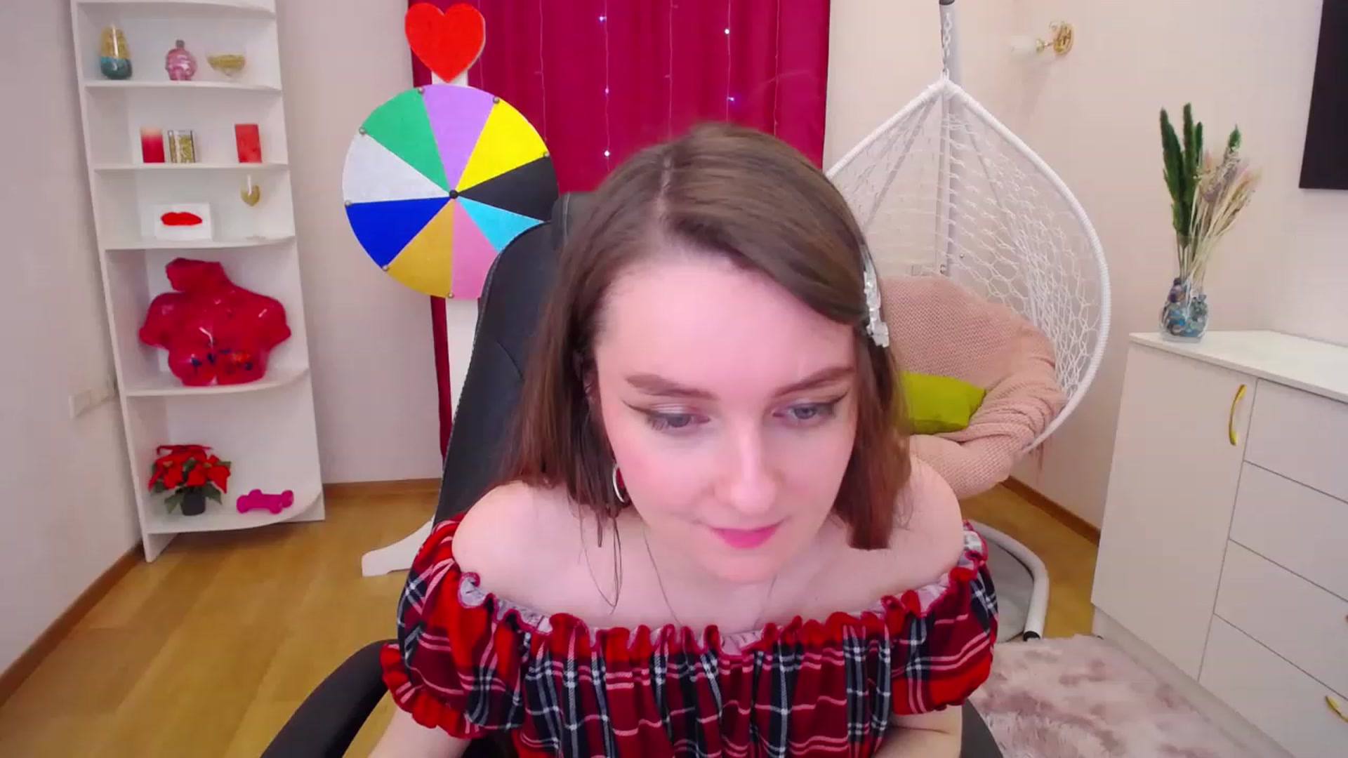 Gallery image thumbnail from Milim_Nava's myfreecams stream on, 05/14/2023, 09:06 image 3 of 20
