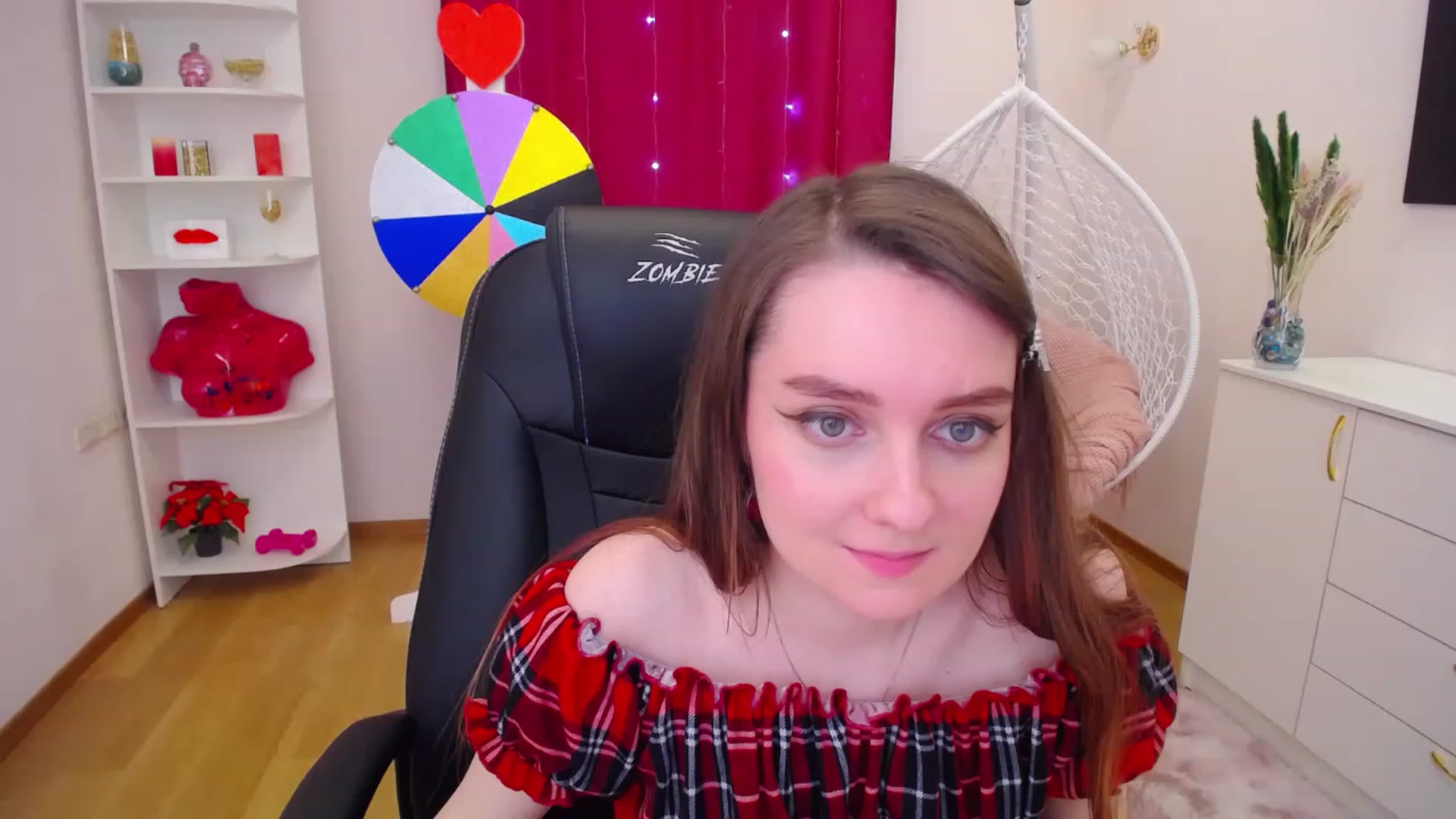 Gallery image thumbnail from Milim_Nava's myfreecams stream on, 05/14/2023, 09:06 image 1 of 20