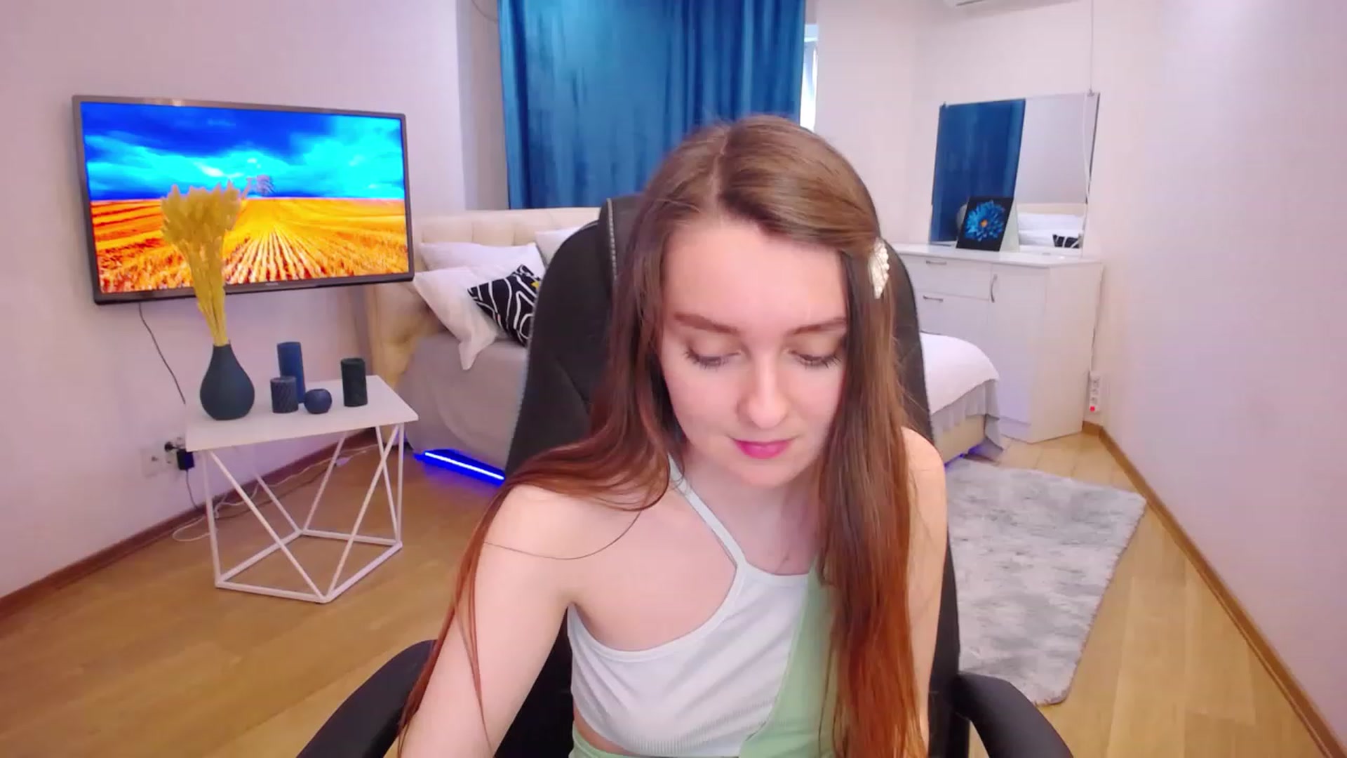 Gallery image thumbnail from Milim_Nava's myfreecams stream on, 05/16/2023, 07:46 image 17 of 20