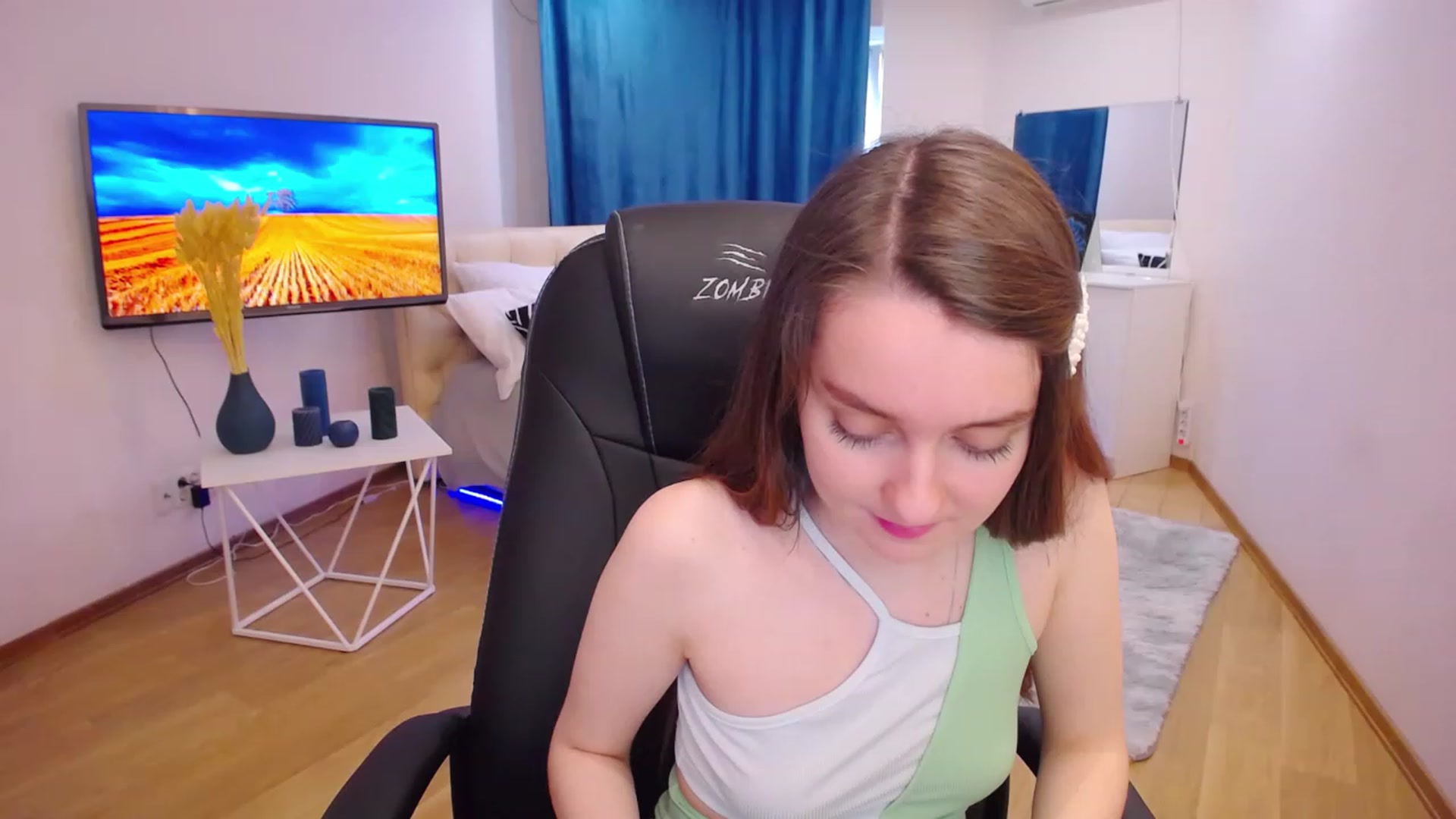 Gallery image thumbnail from Milim_Nava's myfreecams stream on, 05/16/2023, 07:46 image 14 of 20