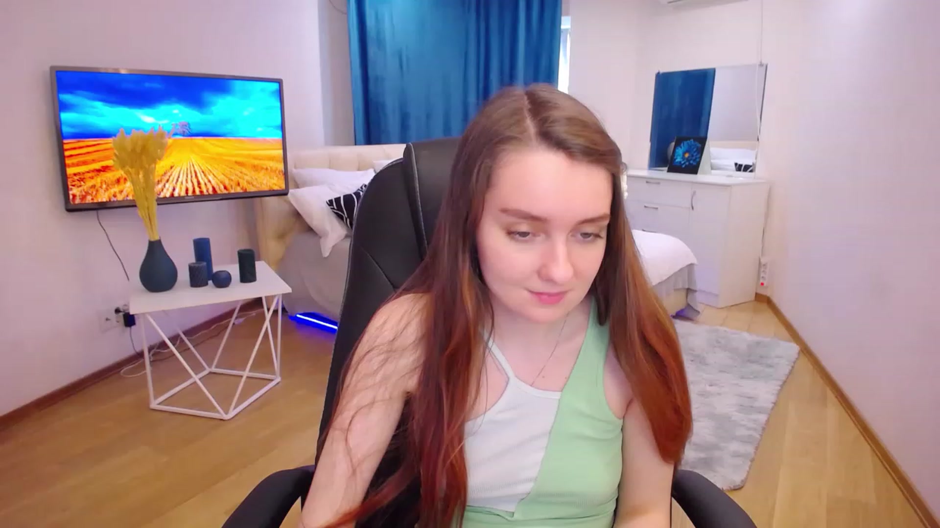 Gallery image thumbnail from Milim_Nava's myfreecams stream on, 05/16/2023, 07:46 image 4 of 20