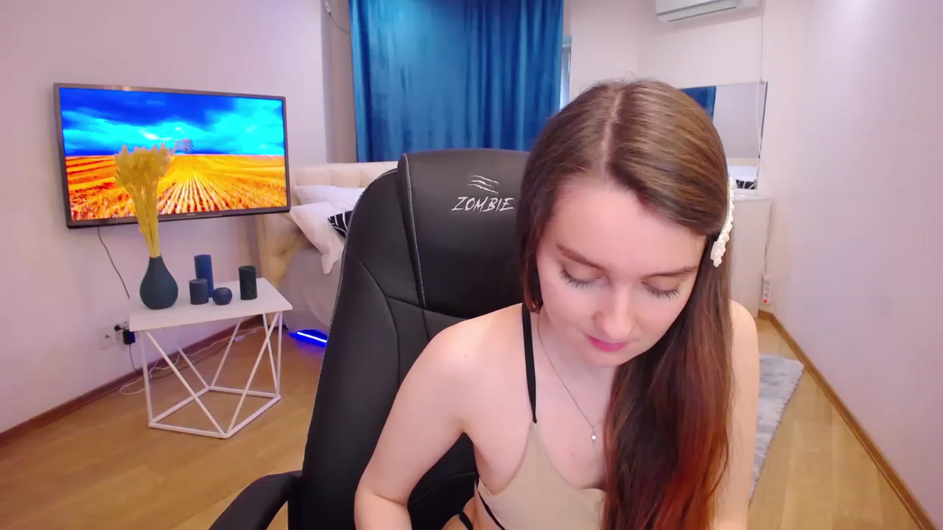 Gallery image thumbnail from Milim_Nava's myfreecams stream on, 05/16/2023, 09:47 image 8 of 20