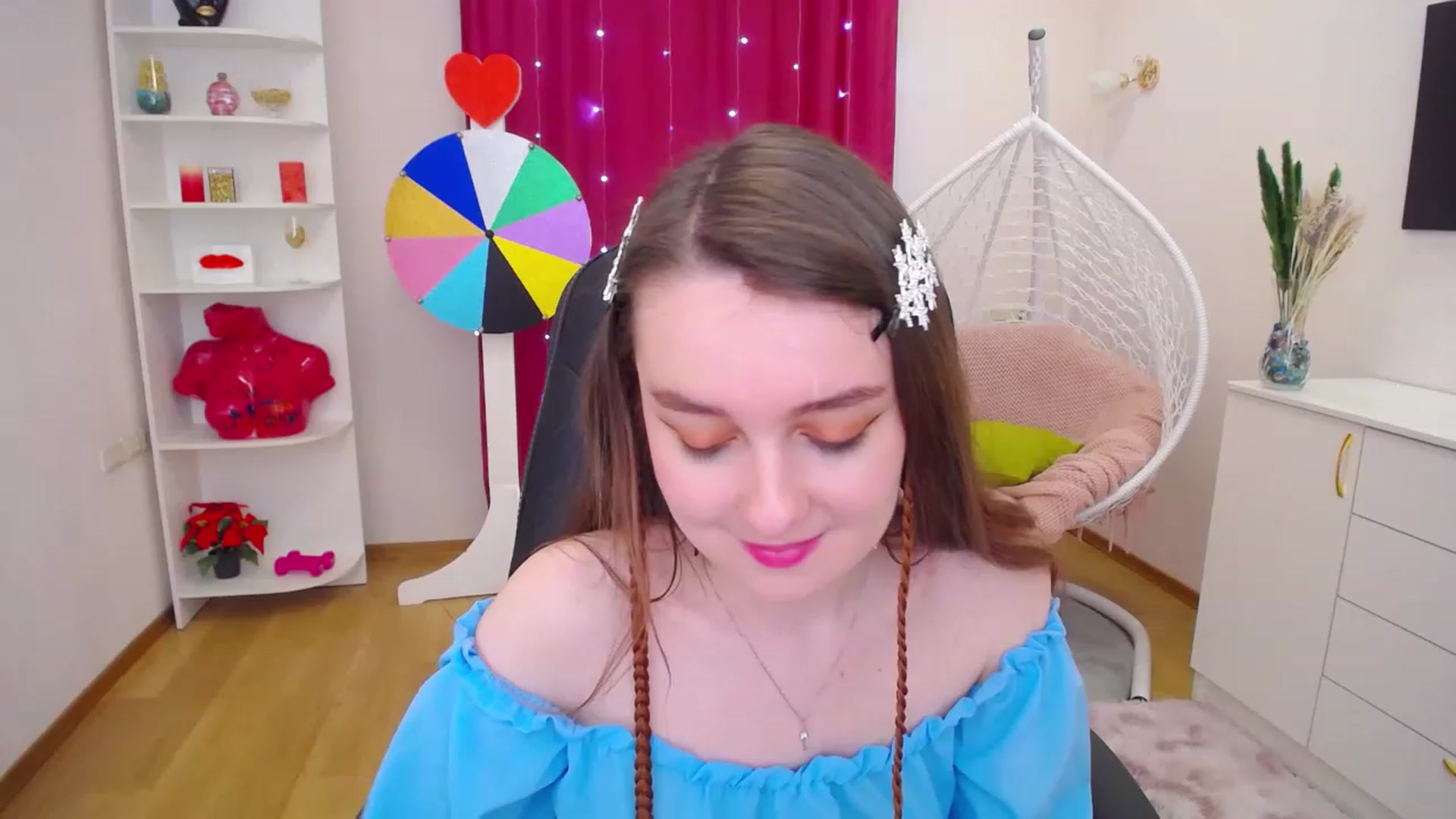 Gallery image thumbnail from Milim_Nava's myfreecams stream on, 05/17/2023, 07:16 image 18 of 20