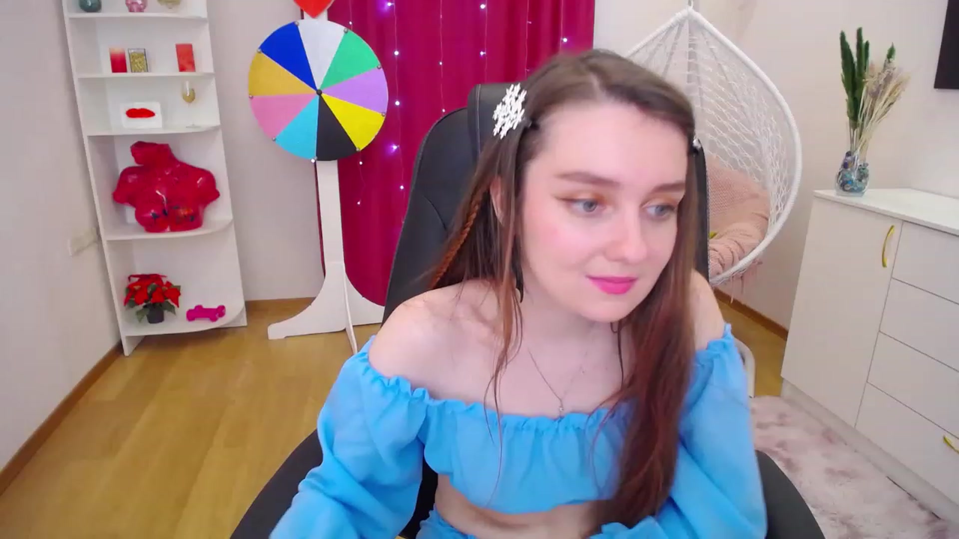 Gallery image thumbnail from Milim_Nava's myfreecams stream on, 05/17/2023, 09:48 image 12 of 20
