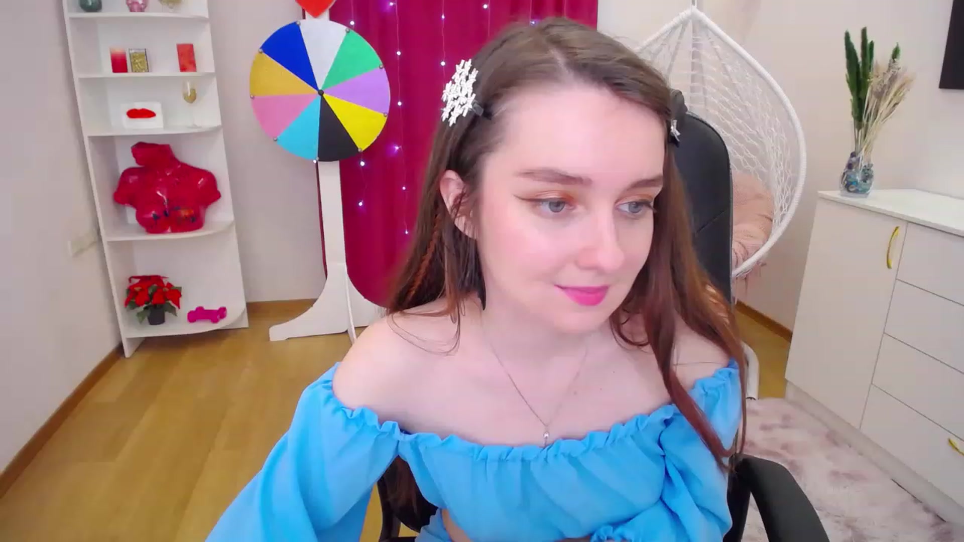 Gallery image thumbnail from Milim_Nava's myfreecams stream on, 05/17/2023, 09:48 image 15 of 20