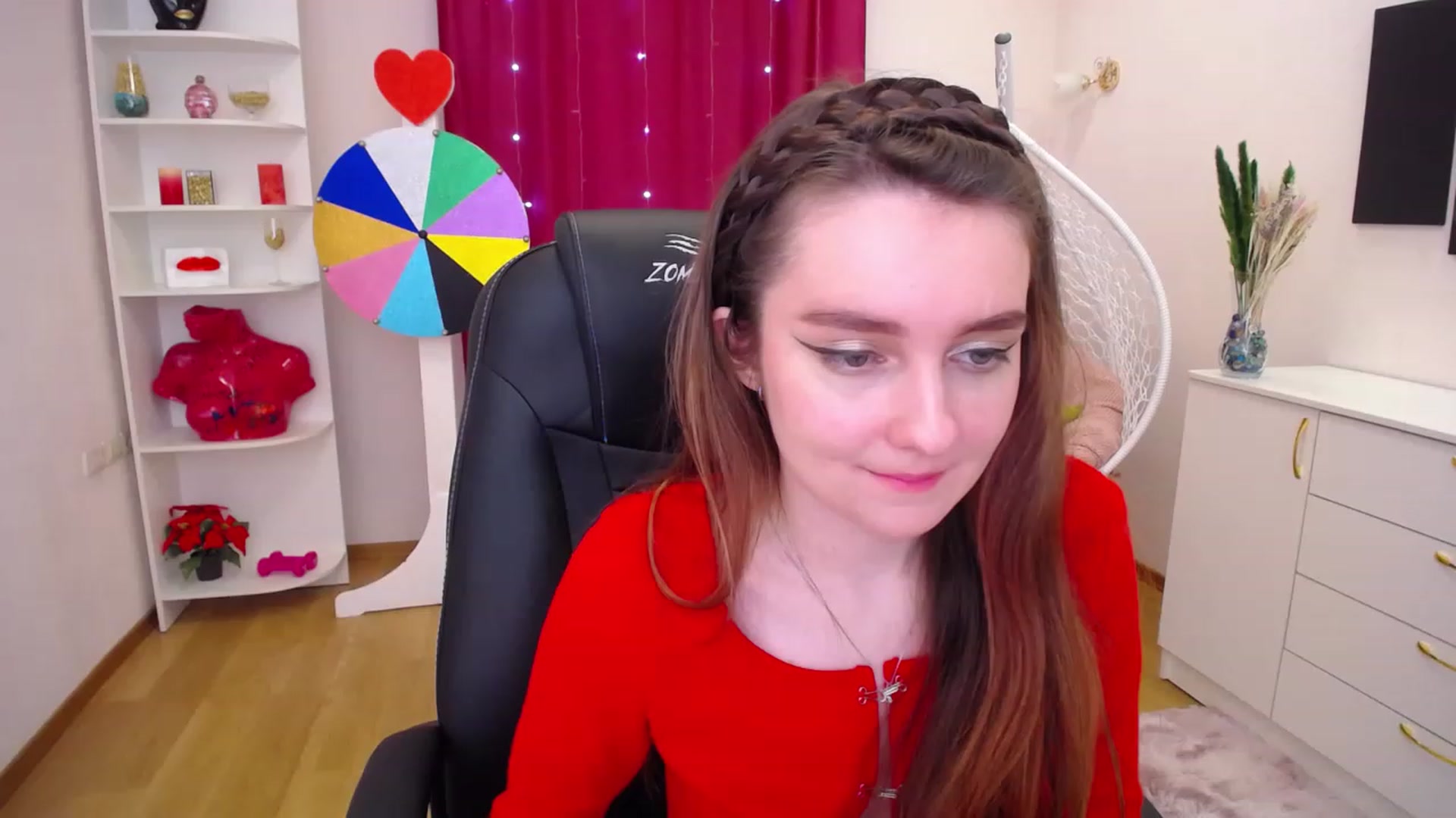 Gallery image thumbnail from Milim_Nava's myfreecams stream on, 05/21/2023, 11:32 image 19 of 20