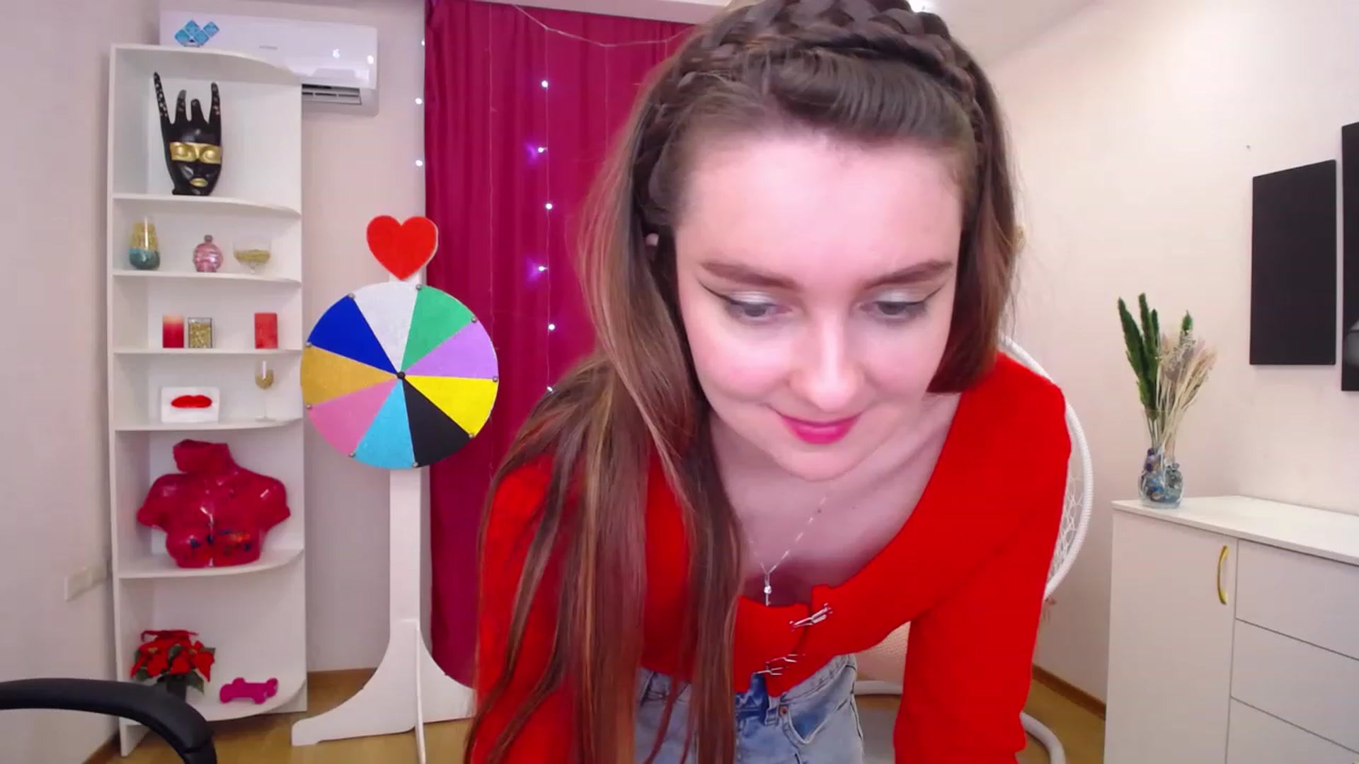 Gallery image thumbnail from Milim_Nava's myfreecams stream on, 05/21/2023, 11:32 image 13 of 20