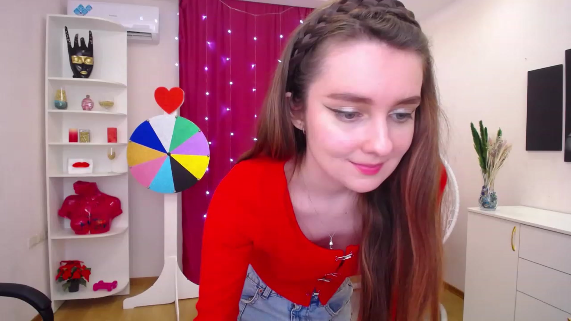 Gallery image thumbnail from Milim_Nava's myfreecams stream on, 05/21/2023, 11:32 image 18 of 20