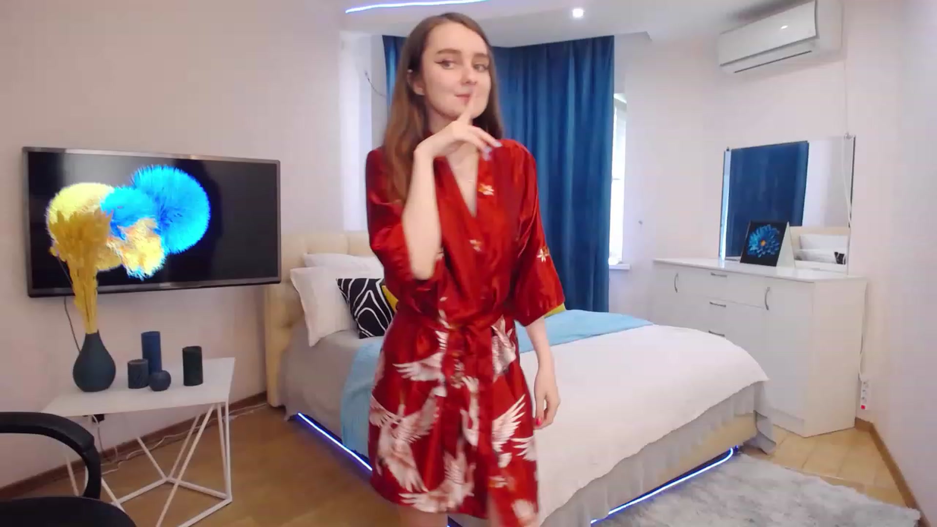 Gallery image thumbnail from Milim_Nava's myfreecams stream on, 05/22/2023, 09:38 image 9 of 20