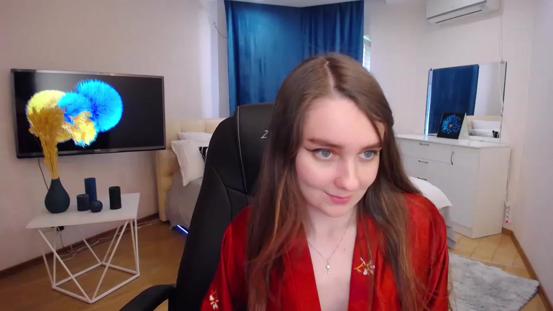 Gallery image thumbnail from Milim_Nava's myfreecams stream on, 05/22/2023, 09:38 image 4 of 20