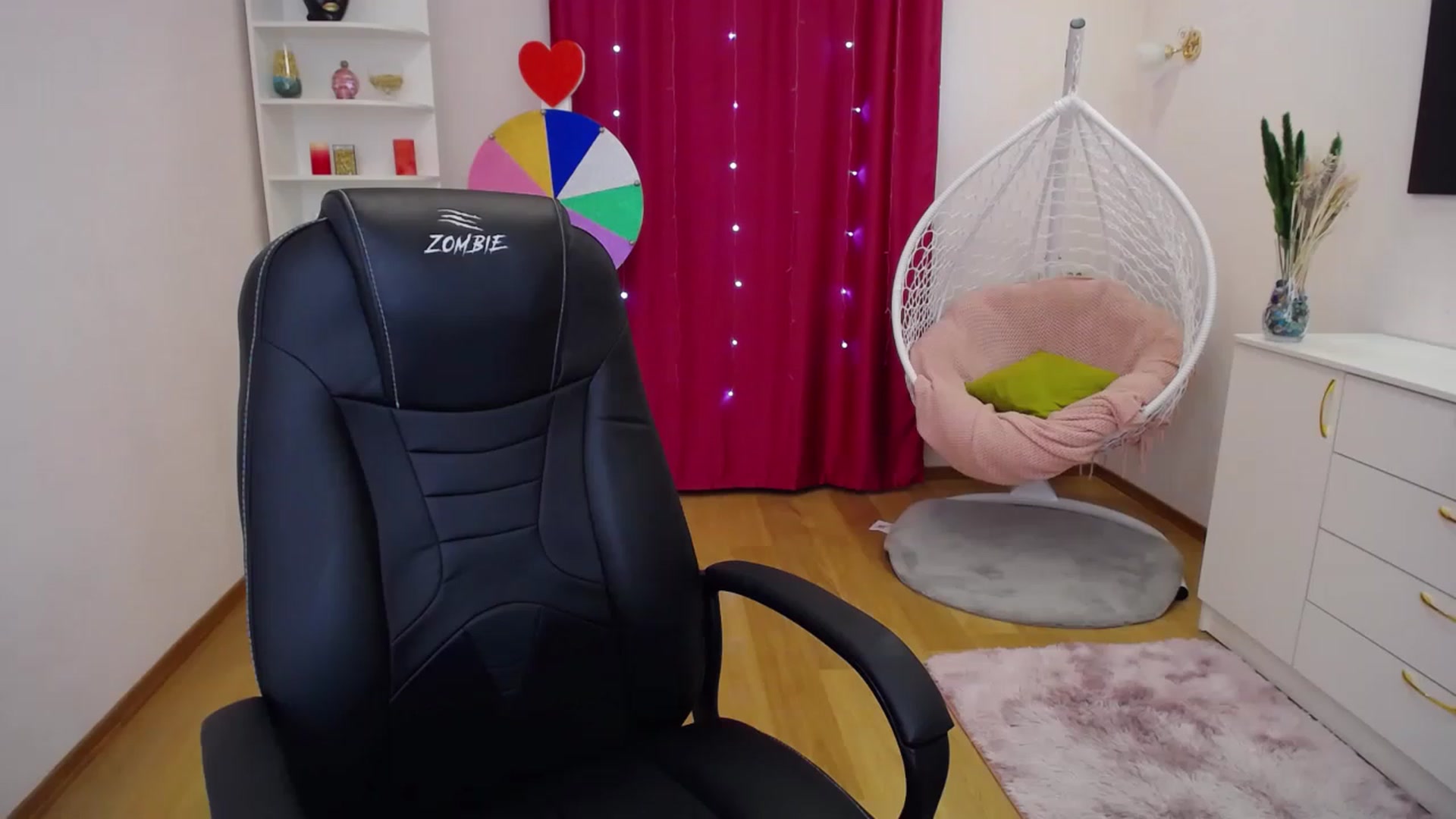 Gallery image thumbnail from Milim_Nava's myfreecams stream on, 05/24/2023, 09:50 image 9 of 20