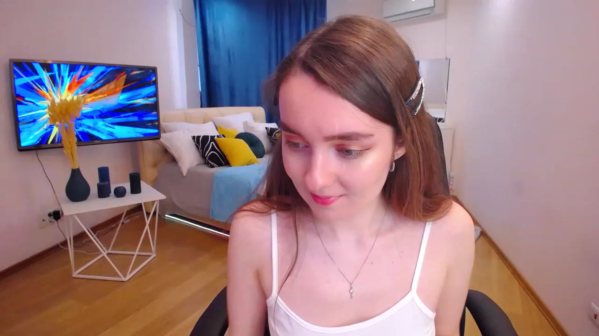 Gallery image thumbnail from Milim_Nava's myfreecams stream on, 05/27/2023, 10:45 image 18 of 20