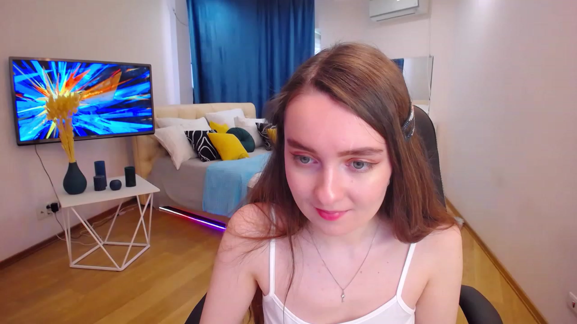 Gallery image thumbnail from Milim_Nava's myfreecams stream on, 05/27/2023, 10:45 image 20 of 20