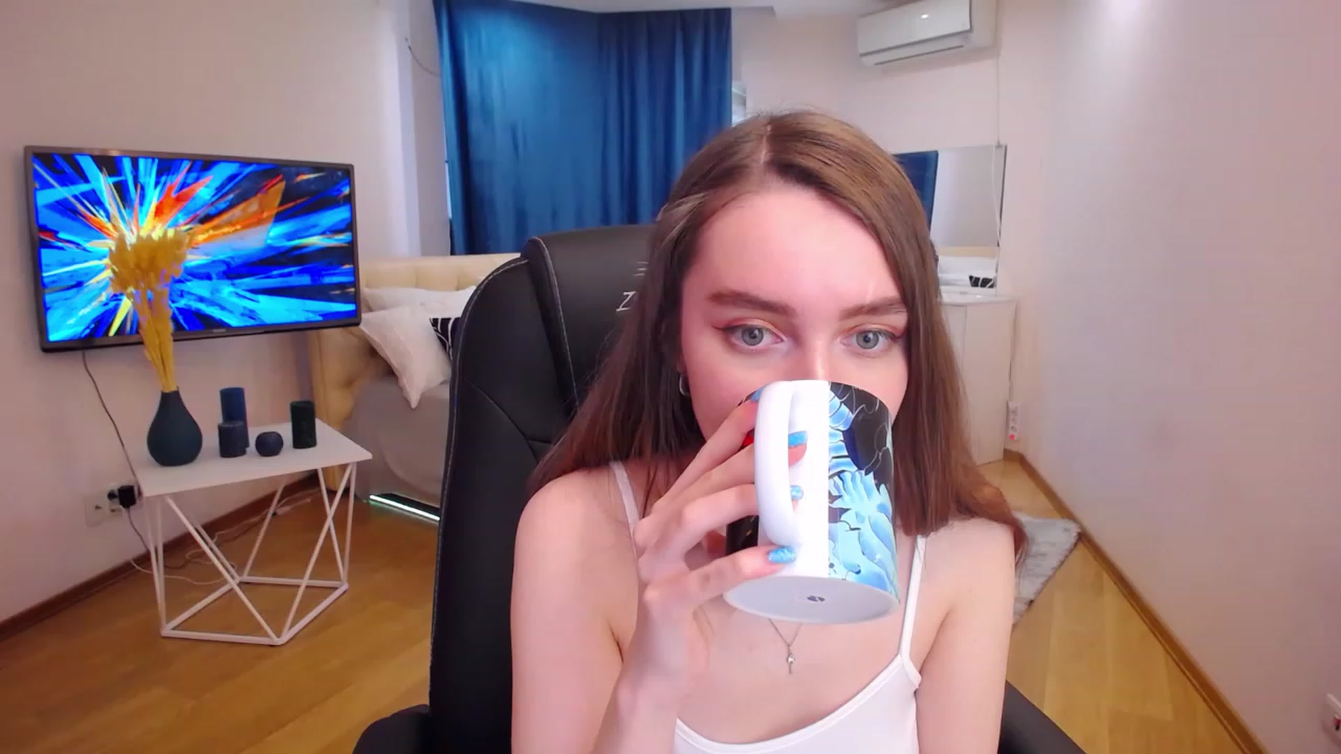 Gallery image thumbnail from Milim_Nava's myfreecams stream on, 05/27/2023, 10:45 image 2 of 20