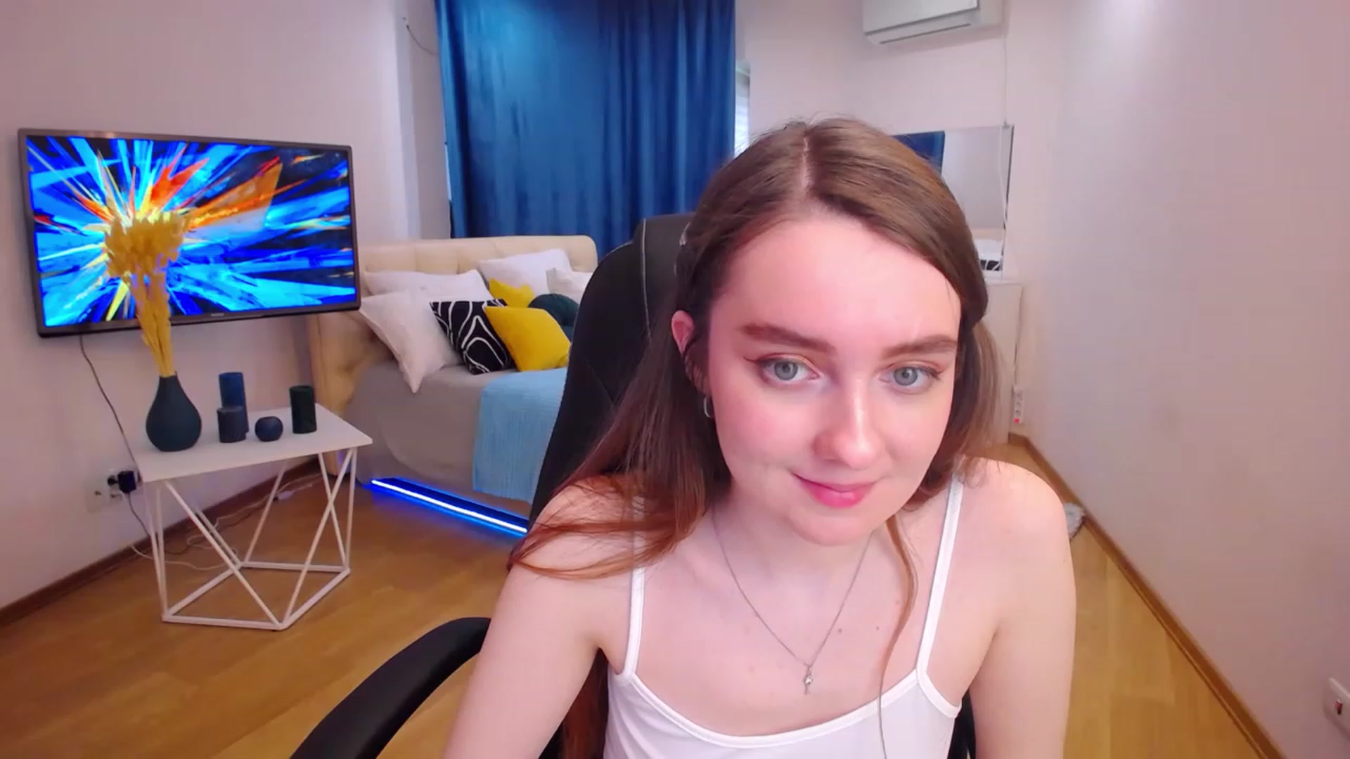 Gallery image thumbnail from Milim_Nava's myfreecams stream on, 05/27/2023, 12:26 image 18 of 20
