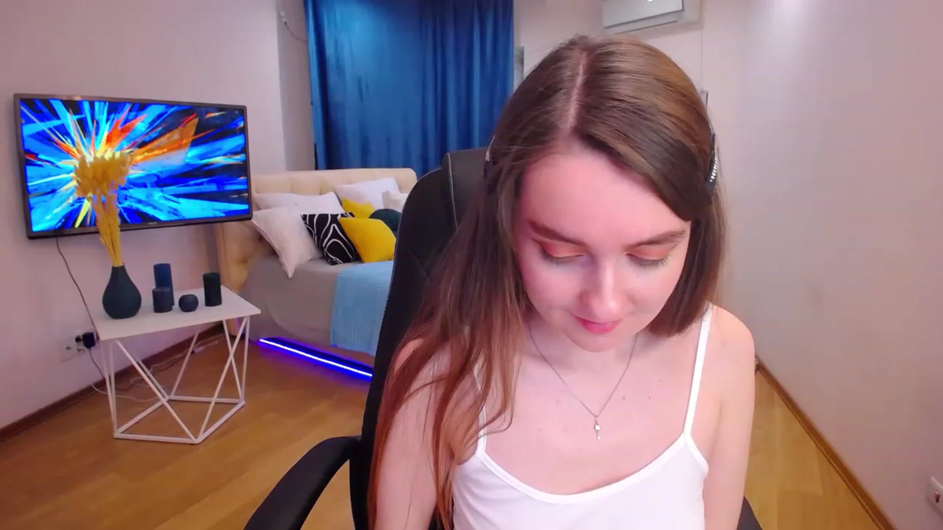 Gallery image thumbnail from Milim_Nava's myfreecams stream on, 05/27/2023, 13:24 image 15 of 20