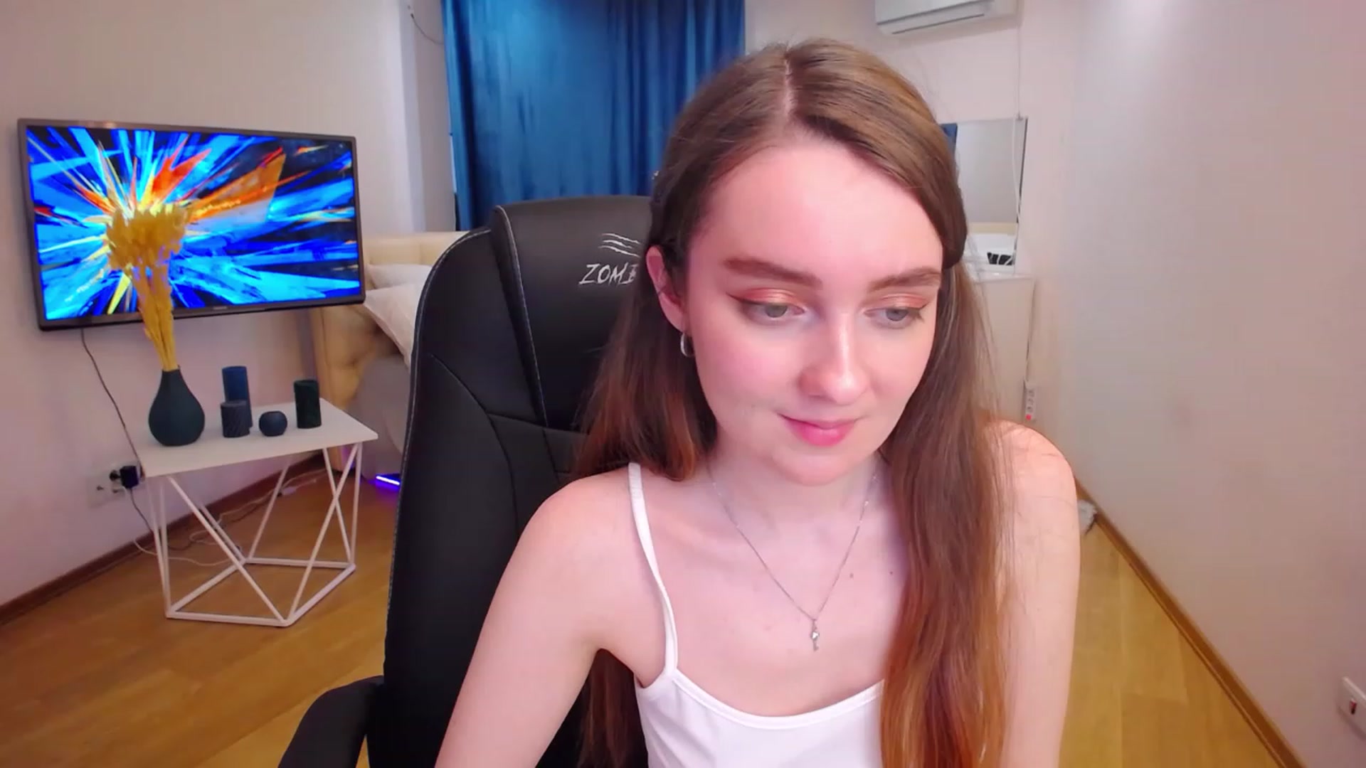 Gallery image thumbnail from Milim_Nava's myfreecams stream on, 05/27/2023, 13:24 image 7 of 20