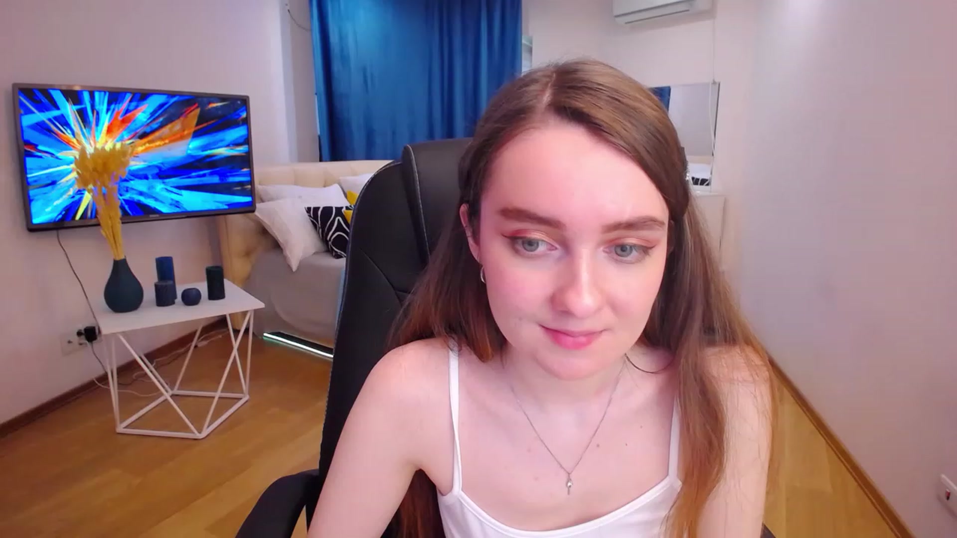 Gallery image thumbnail from Milim_Nava's myfreecams stream on, 05/27/2023, 13:24 image 2 of 20