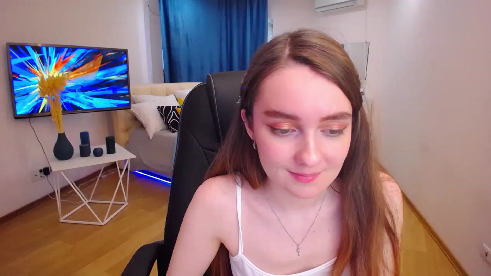 Gallery image thumbnail from Milim_Nava's myfreecams stream on, 05/27/2023, 13:24 image 4 of 20