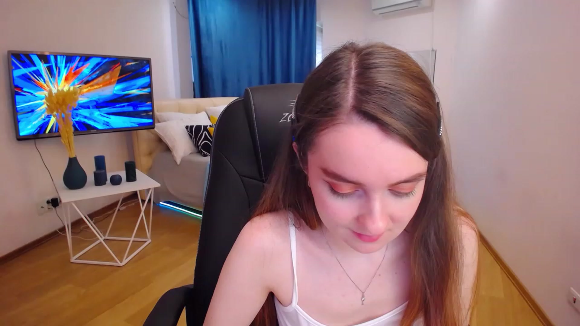 Gallery image thumbnail from Milim_Nava's myfreecams stream on, 05/27/2023, 13:24 image 5 of 20