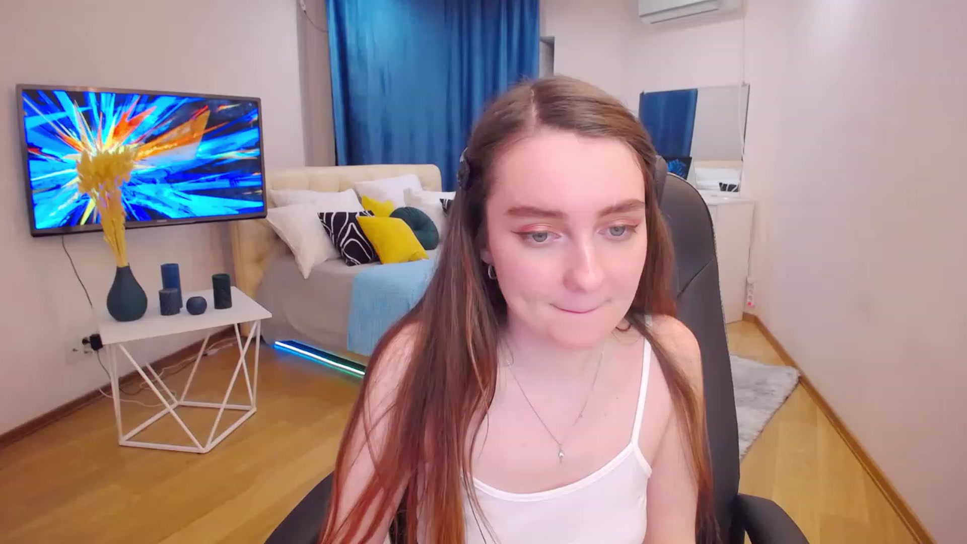 Gallery image thumbnail from Milim_Nava's myfreecams stream on, 05/27/2023, 15:55 image 13 of 20