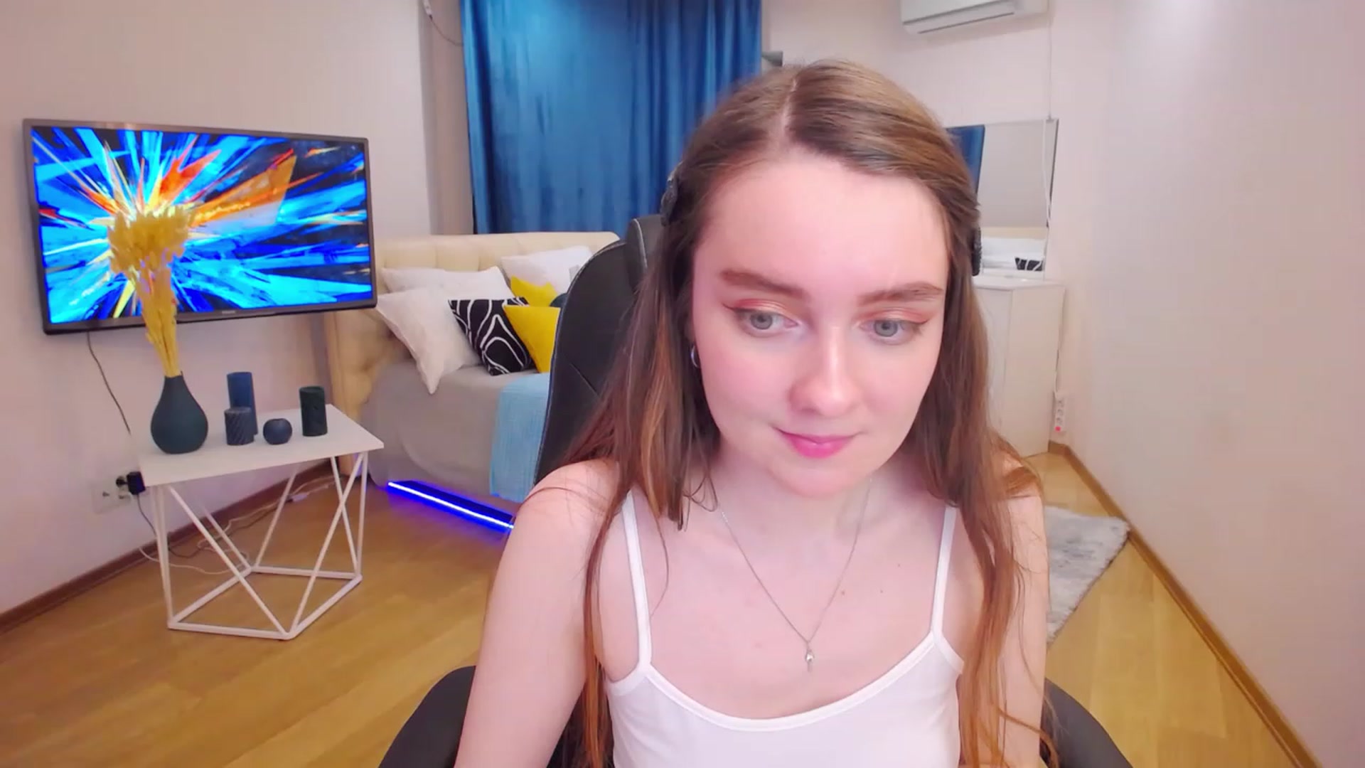 Gallery image thumbnail from Milim_Nava's myfreecams stream on, 05/27/2023, 15:55 image 11 of 20