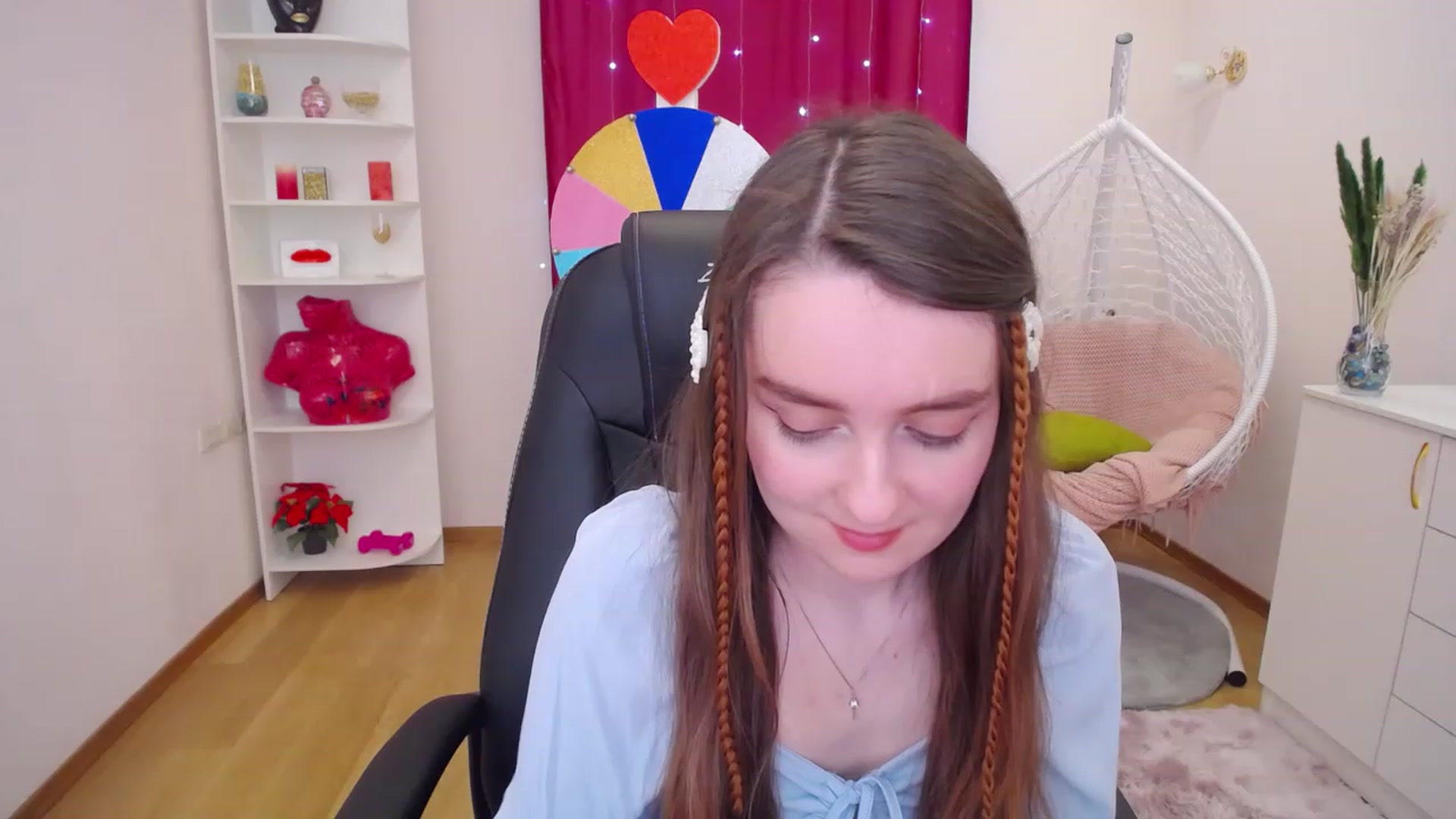 Gallery image thumbnail from Milim_Nava's myfreecams stream on, 05/29/2023, 10:35 image 3 of 20