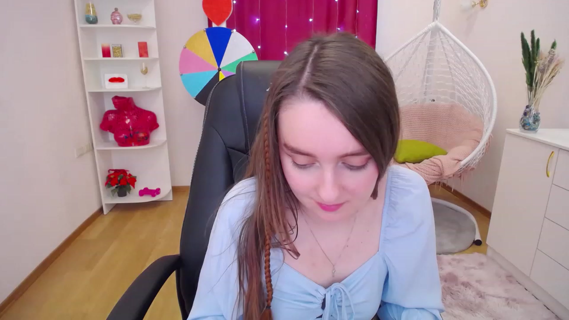 Gallery image thumbnail from Milim_Nava's myfreecams stream on, 05/29/2023, 14:47 image 7 of 20