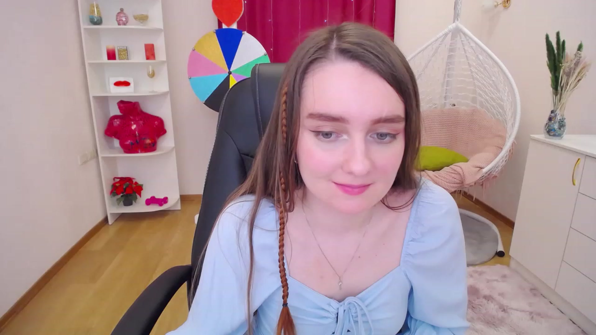 Gallery image thumbnail from Milim_Nava's myfreecams stream on, 05/29/2023, 14:47 image 3 of 20