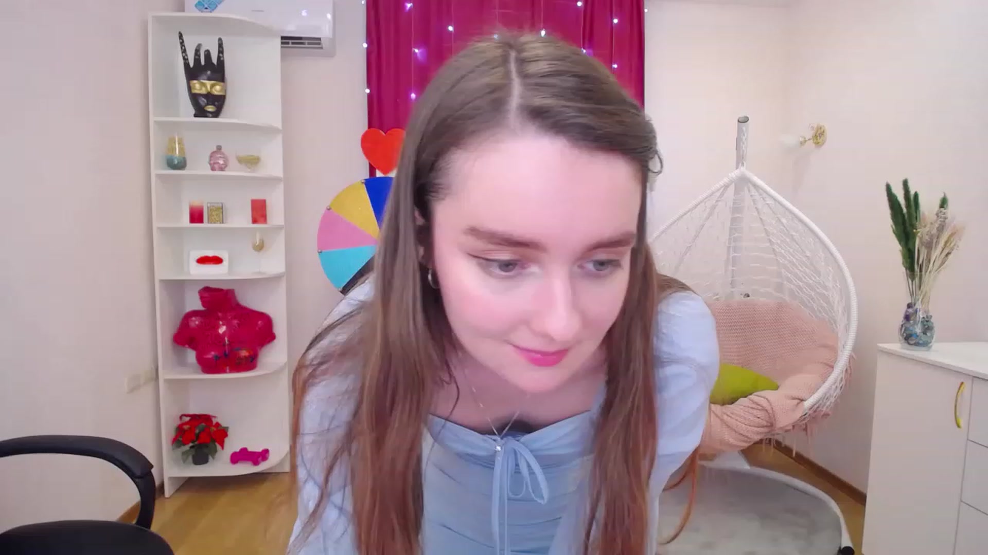 Gallery image thumbnail from Milim_Nava's myfreecams stream on, 05/29/2023, 16:36 image 18 of 20