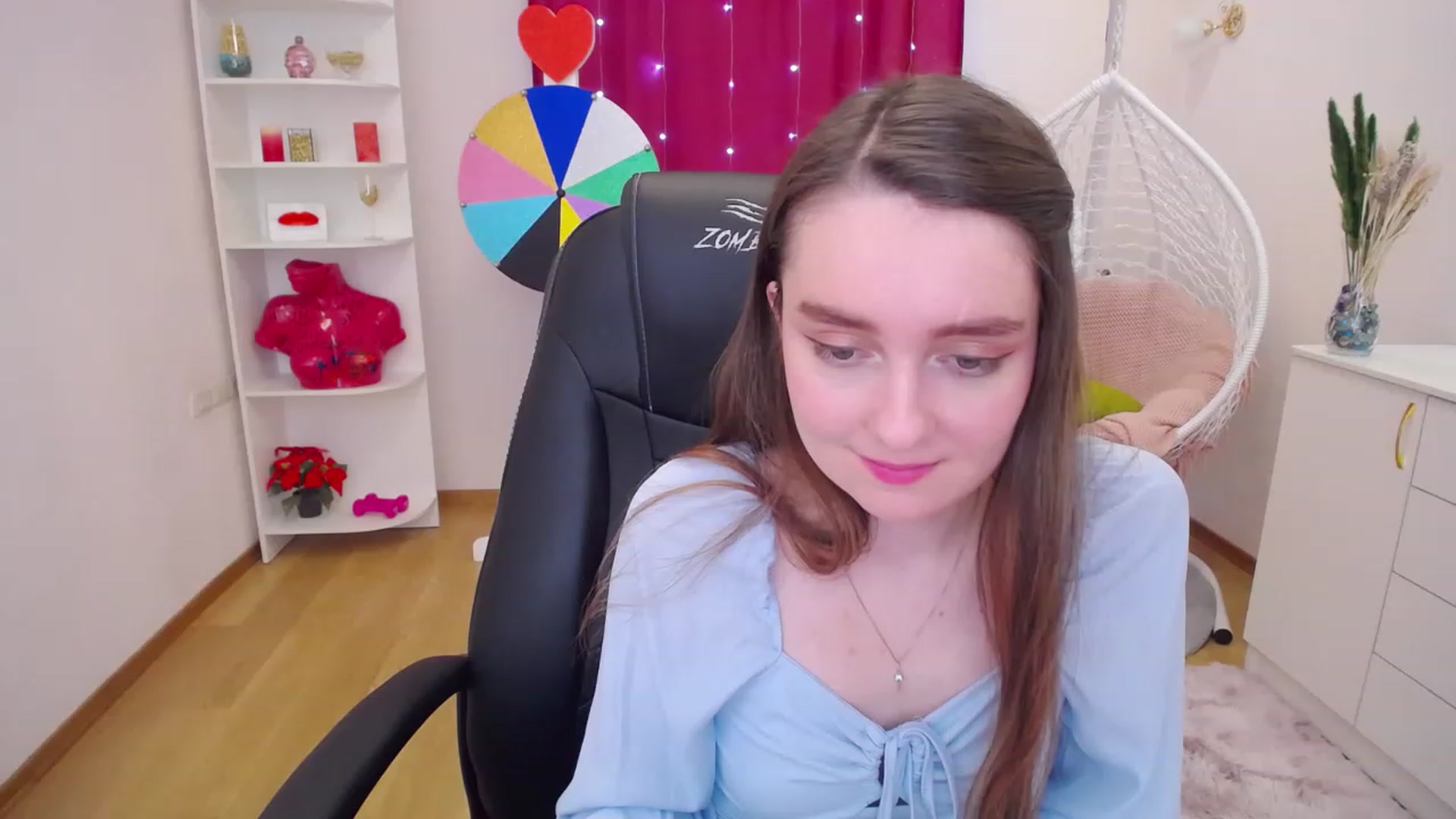 Gallery image thumbnail from Milim_Nava's myfreecams stream on, 05/29/2023, 16:36 image 12 of 20