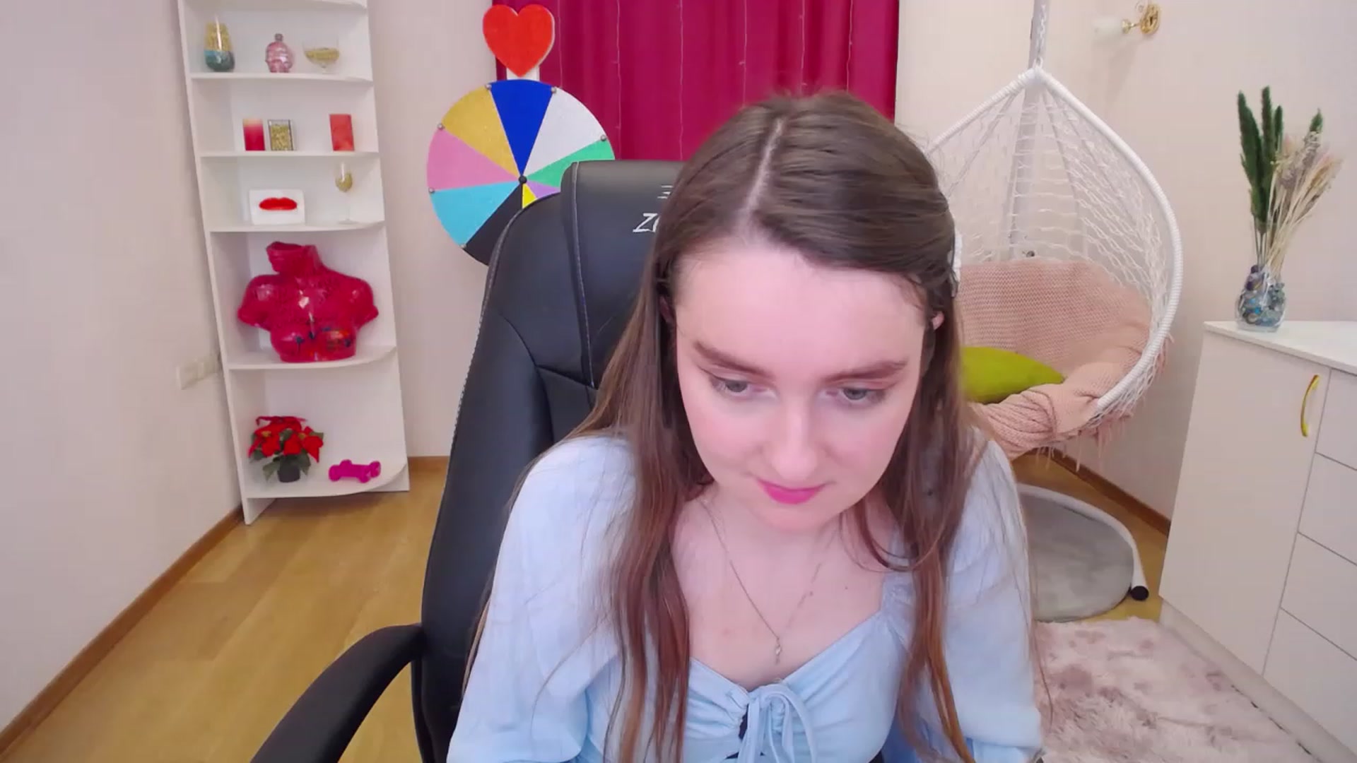 Gallery image thumbnail from Milim_Nava's myfreecams stream on, 05/29/2023, 16:36 image 15 of 20