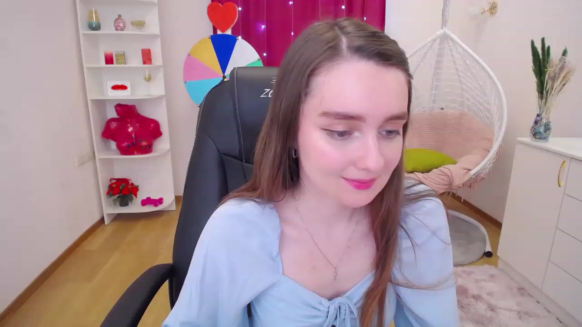 Gallery image thumbnail from Milim_Nava's myfreecams stream on, 05/29/2023, 16:36 image 9 of 20
