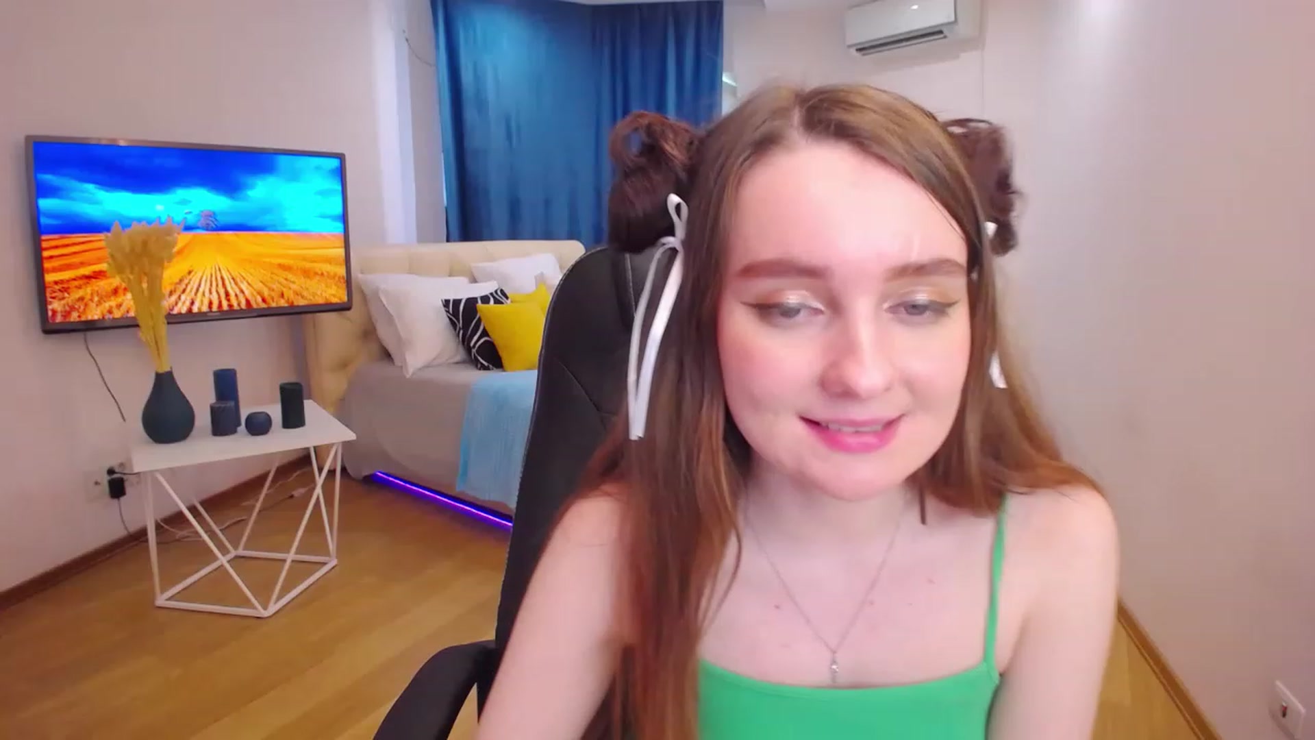 Gallery image thumbnail from Milim_Nava's myfreecams stream on, 05/31/2023, 09:51 image 6 of 20