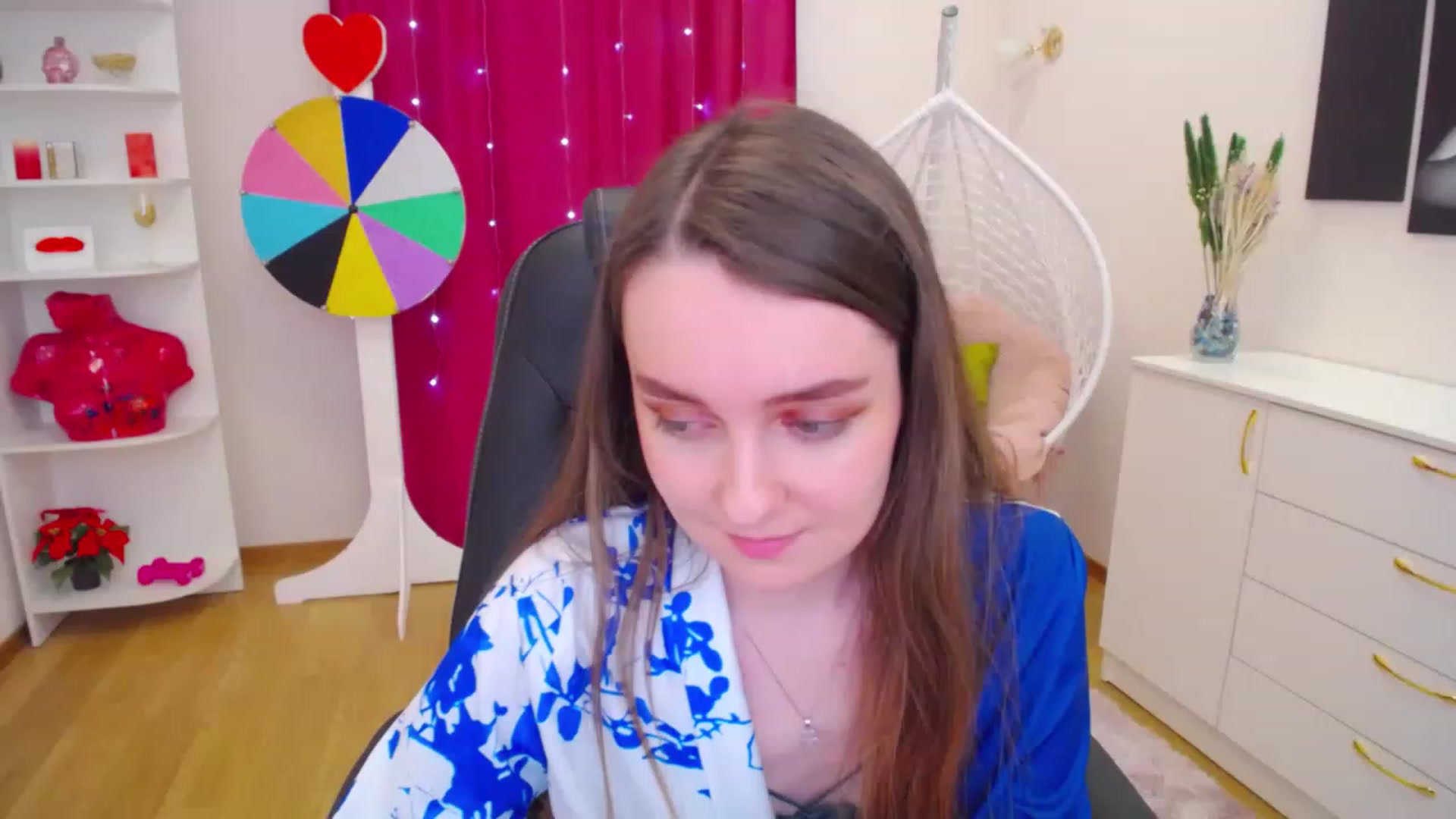 Gallery image thumbnail from Milim_Nava's myfreecams stream on, 06/02/2023, 10:07 image 17 of 20